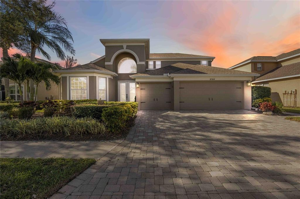 Photo of 3724 5th Avenue NE, Bradenton, FL 34208 (MLS # A4668066)