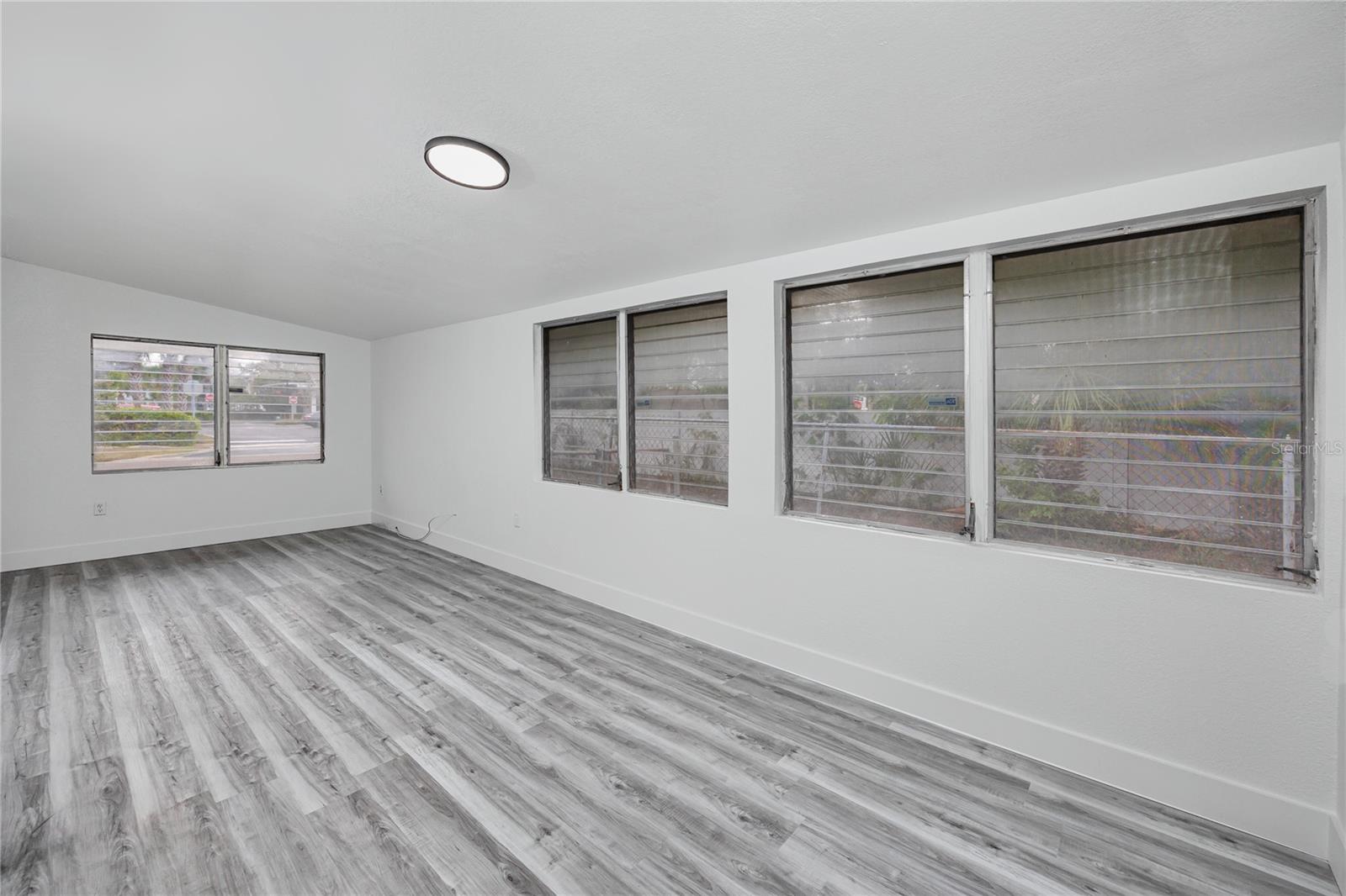 CURNS W J SUB - Residential