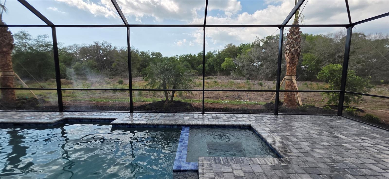 CALUSA NATIONAL - Residential