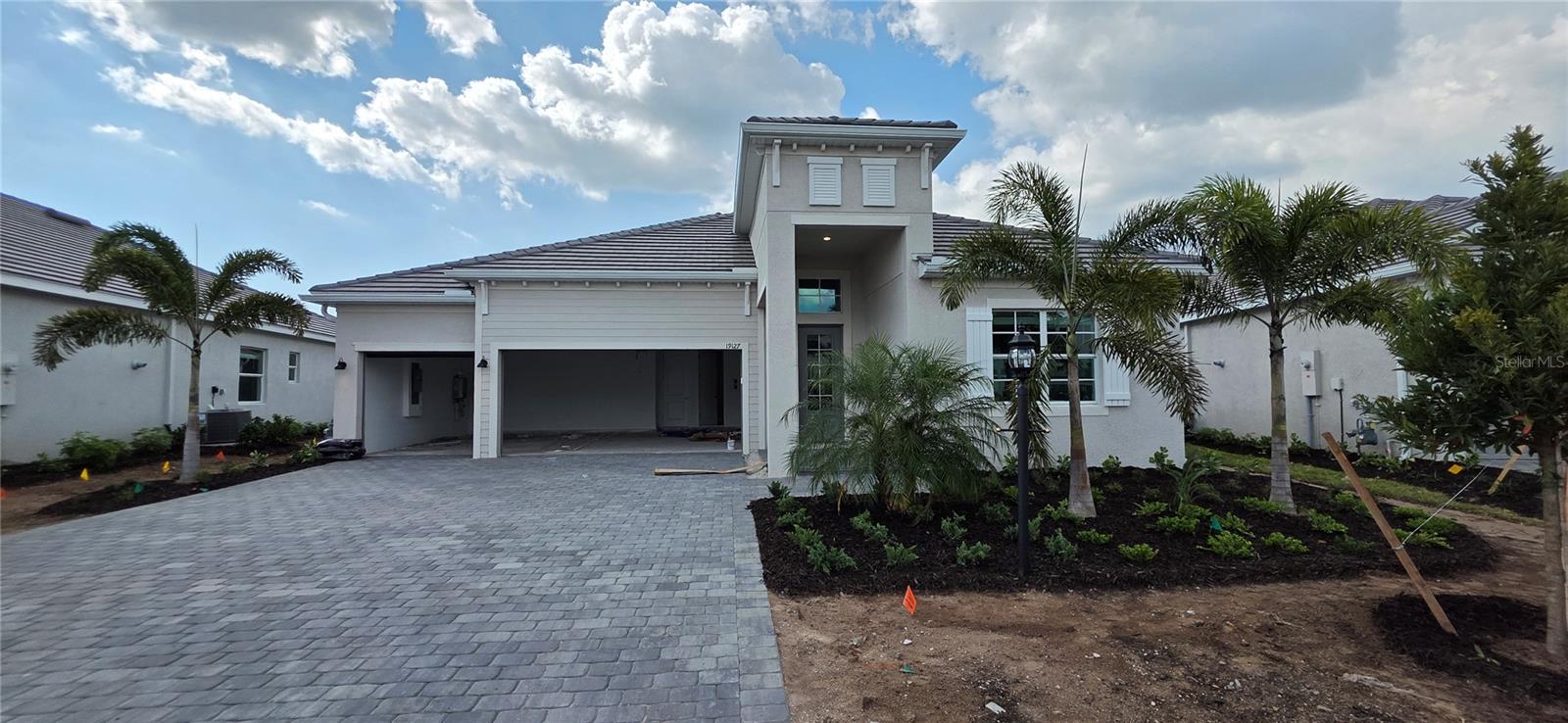 CALUSA NATIONAL - Residential