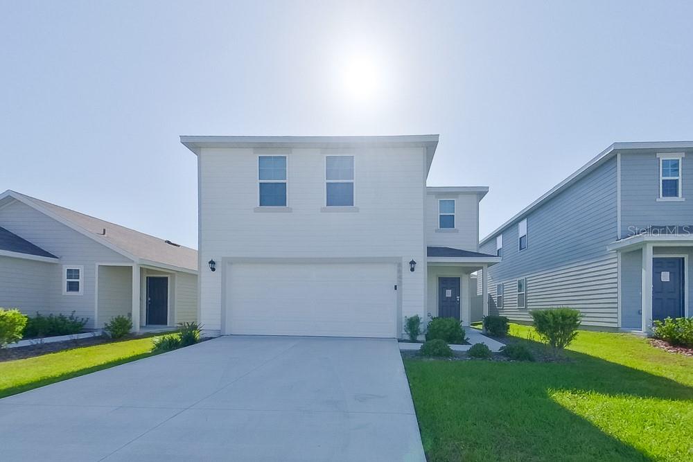 Welcome to Pines at Ocala Crossing! This brand new single-family home offers 4 beds, 2.5 baths, a modern open floor plan, primary suite, granite countertops, fenced-in backyard, and two-car garage. A monthly $115 amenity fee includes lawncare, access to community pool, and clubhouse. Pines at Ocala Crossing offers easy access to nearby parks and trails while still convenient to Rt 75. Kairos Living is cat and dog friendly and is happy to provide long-term leases and 24/7 Emergency Maintenance! Please see last photo in reel for all applicable DISCLAIMERS. Visit our Kairos Living website to tour this home on your schedule with our "Self Tour" feature and apply today!
The advertised rent amount covers the base rent only. Additional monthly charges include a $115.00 Amenity Fee (Smart Home and Lawn Care) and a $9.99 Utility Management Fee. Other charges, such as pet rent, may apply depending on your specific needs.