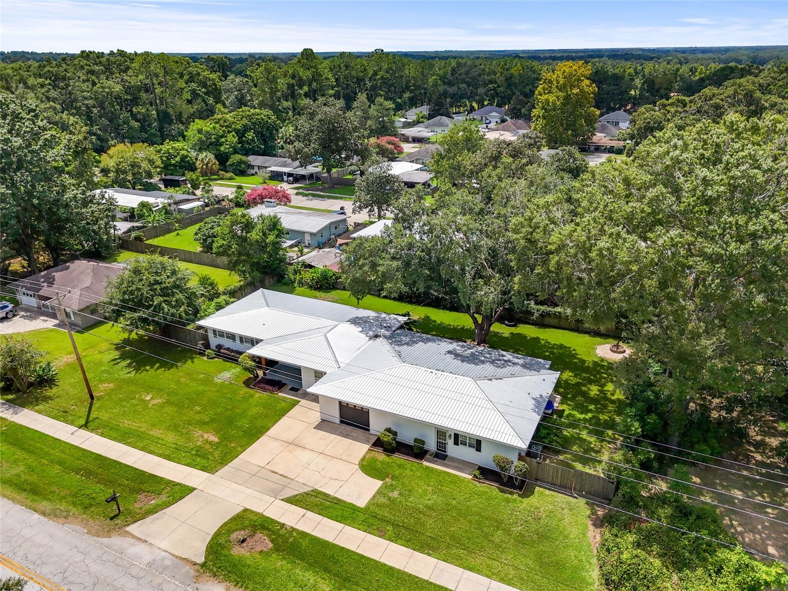 SANTA FE HILLS - Residential