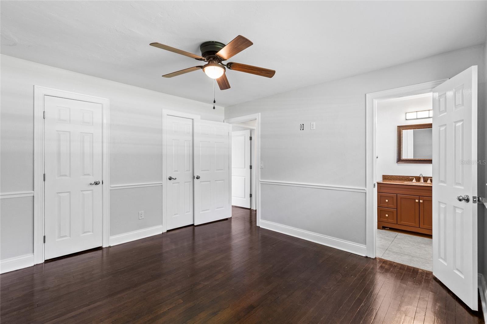 SANTA FE HILLS - Residential