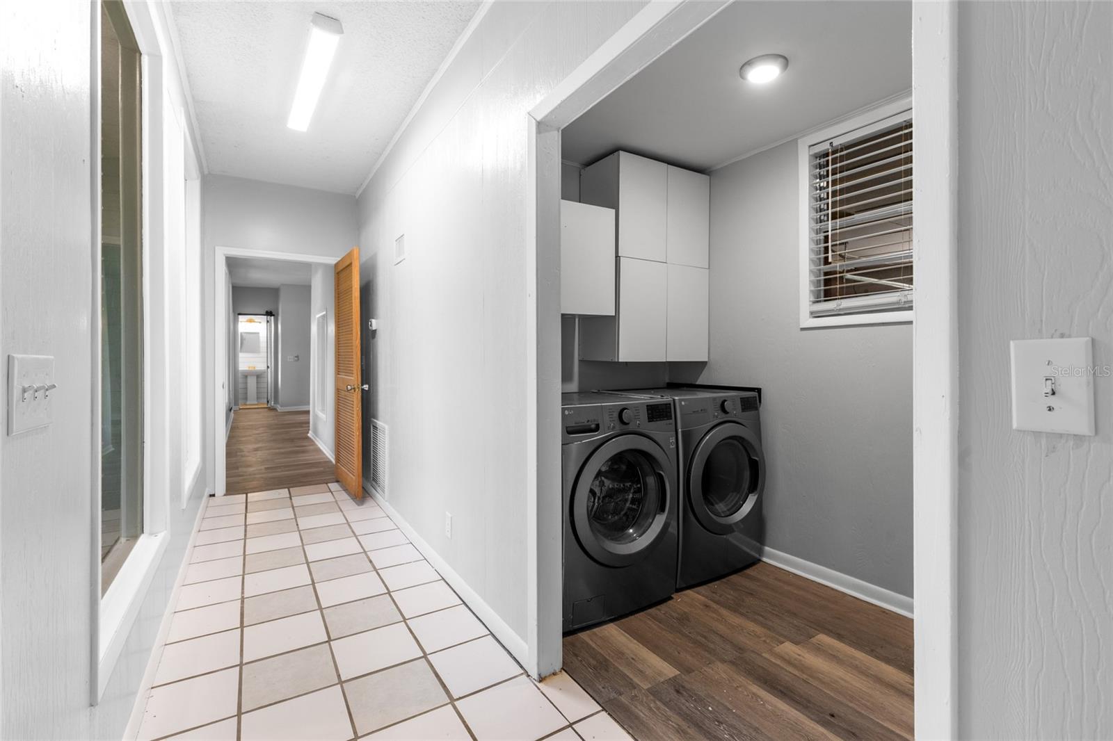 SANTA FE HILLS - Residential