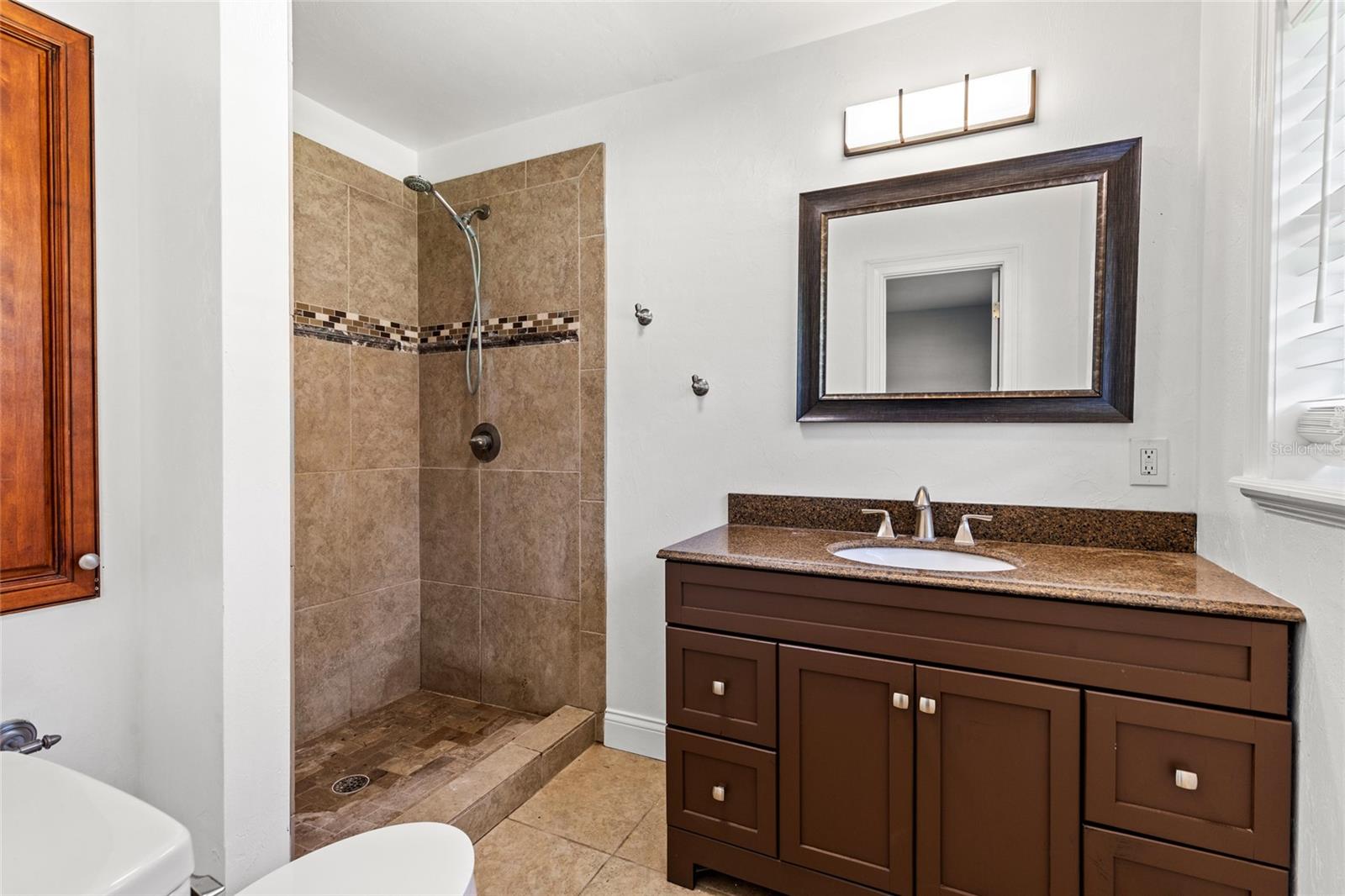 SANTA FE HILLS - Residential