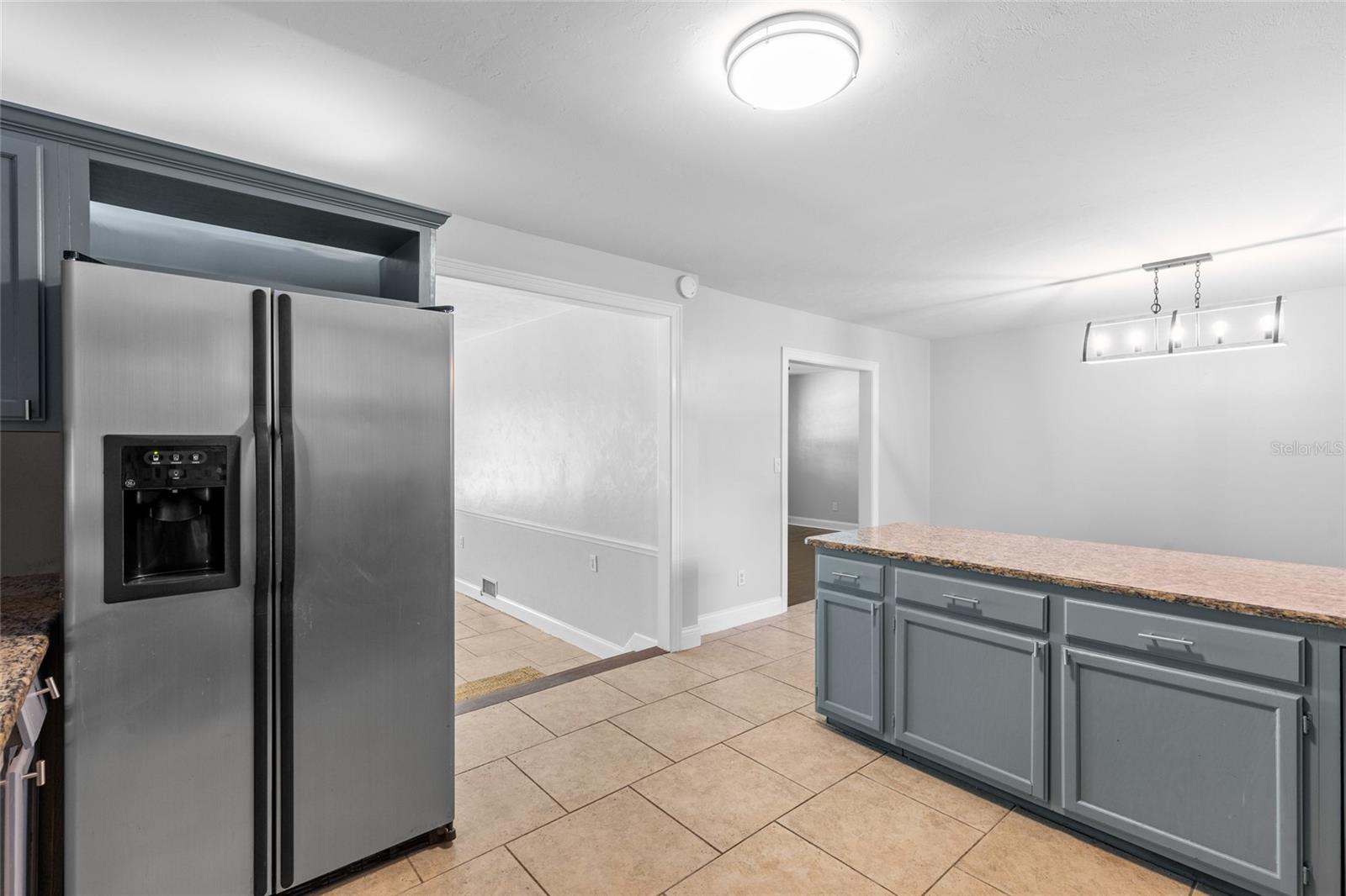 SANTA FE HILLS - Residential