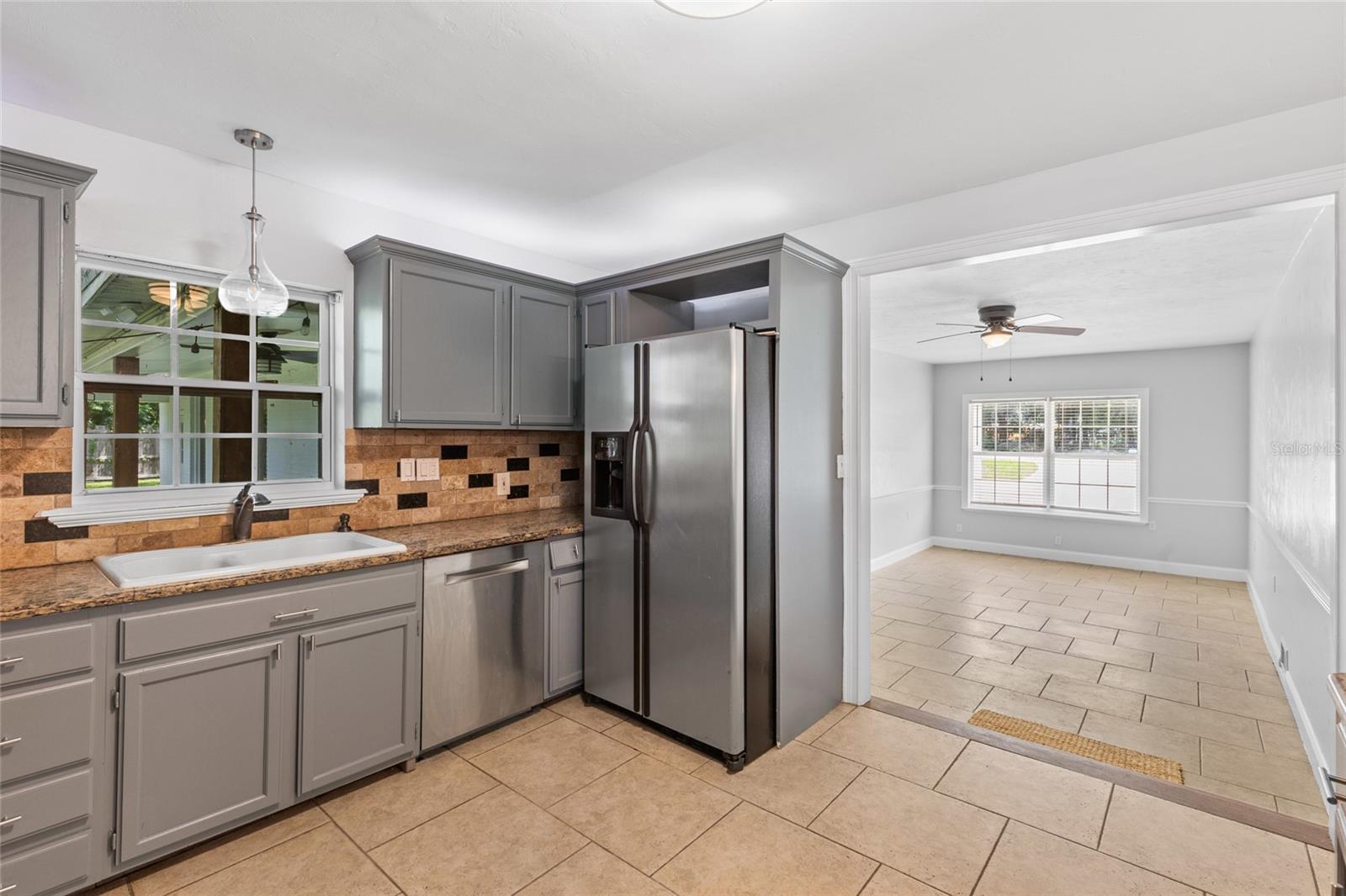 SANTA FE HILLS - Residential