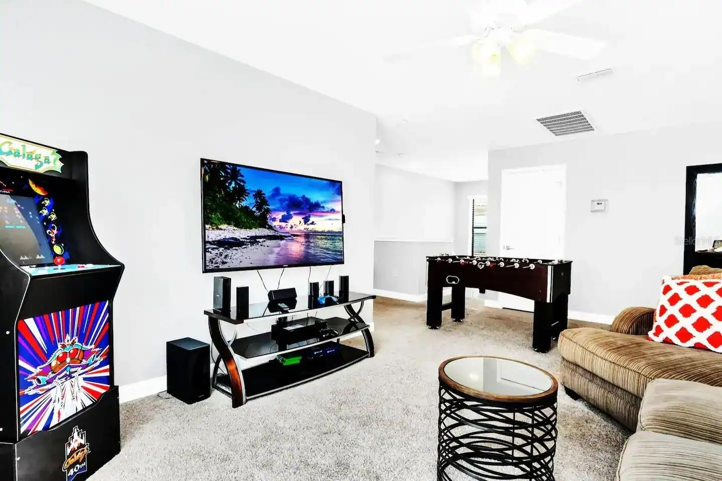 SOLTERRA PH 1 - Residential Lease