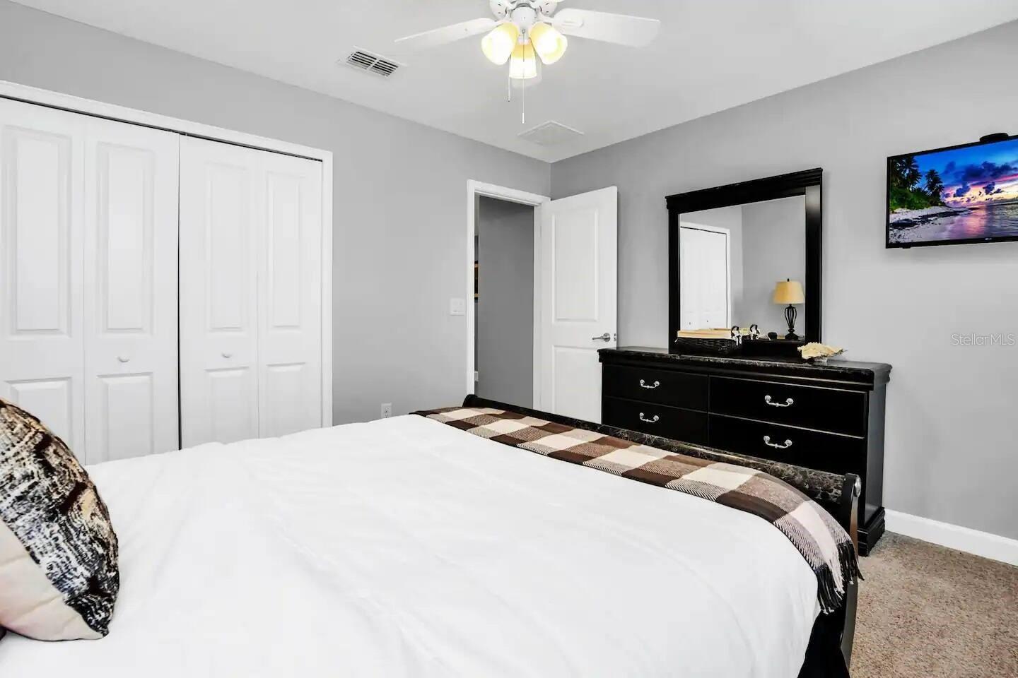 SOLTERRA PH 1 - Residential Lease