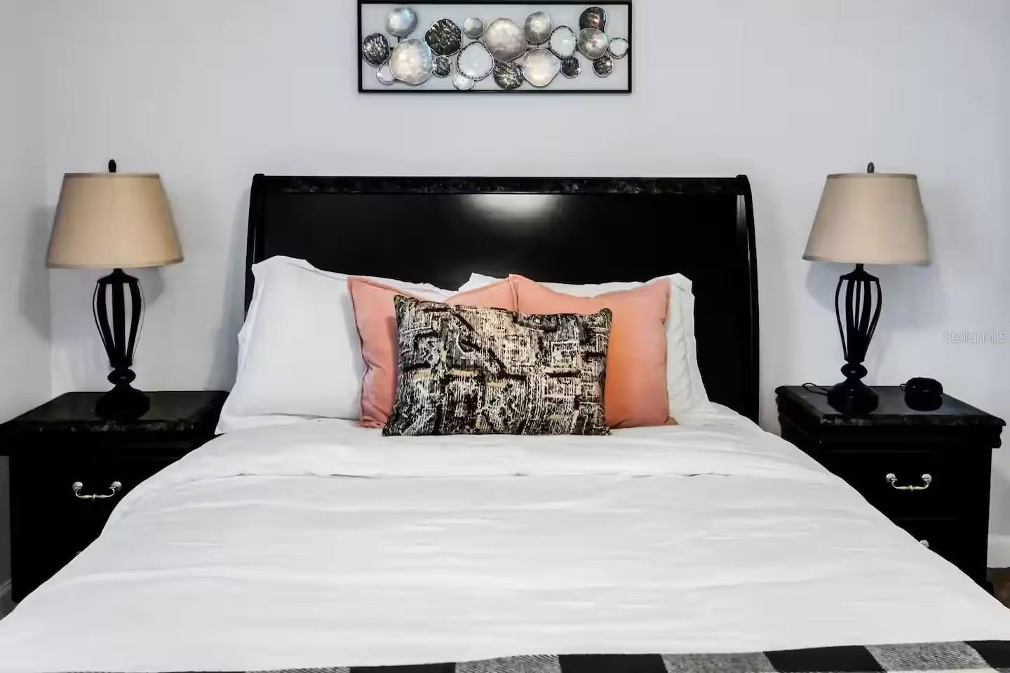 SOLTERRA PH 1 - Residential Lease