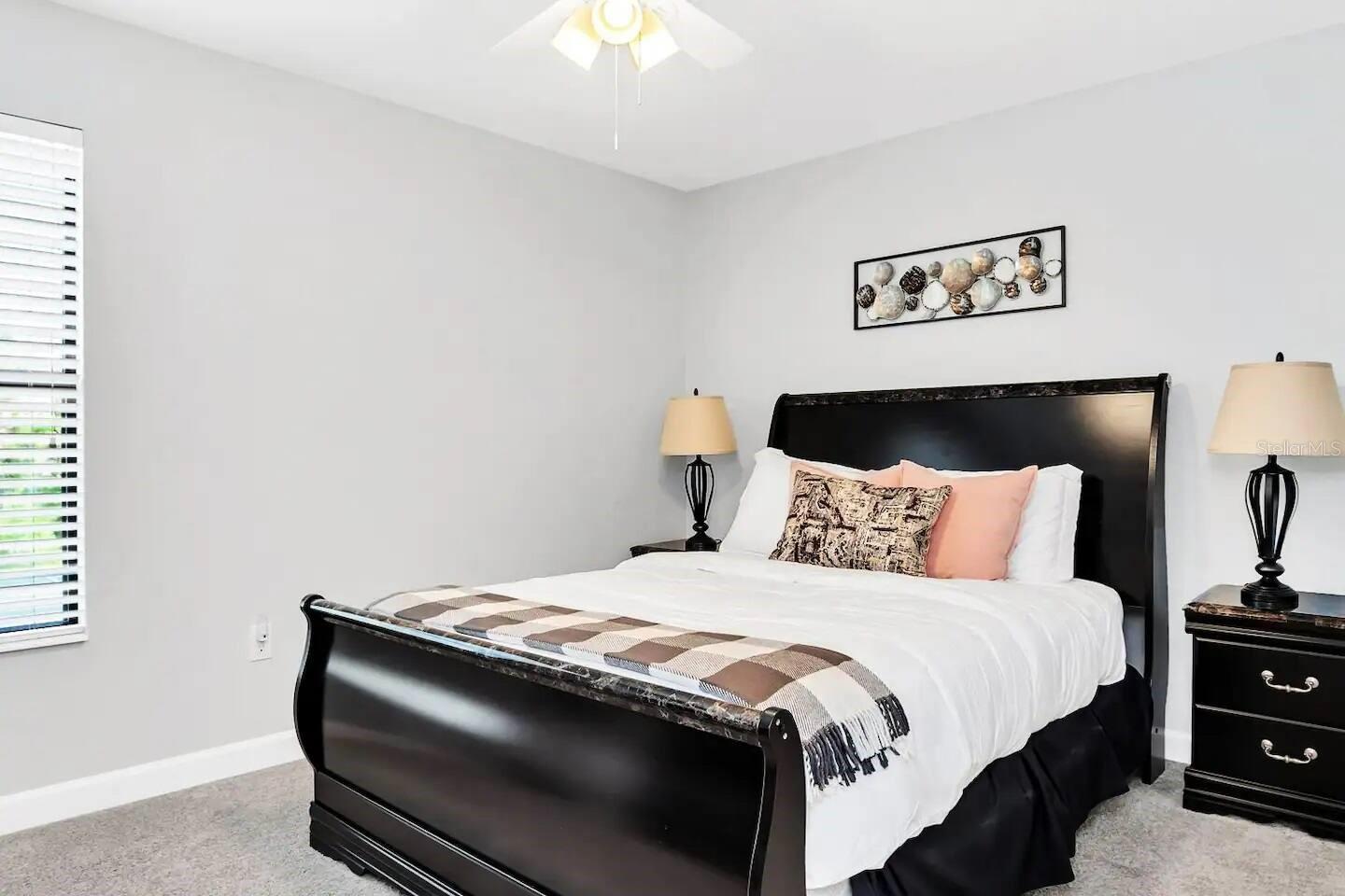 SOLTERRA PH 1 - Residential Lease