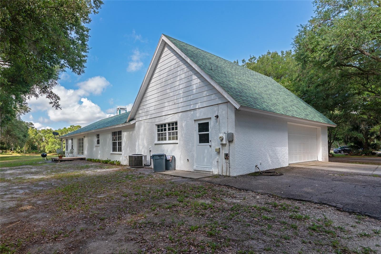 RANCHES AT MOSSY HAMMOCK - Residential