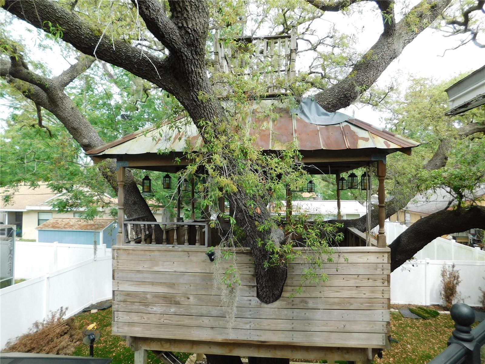 MIRA MAR TERRACE - Residential