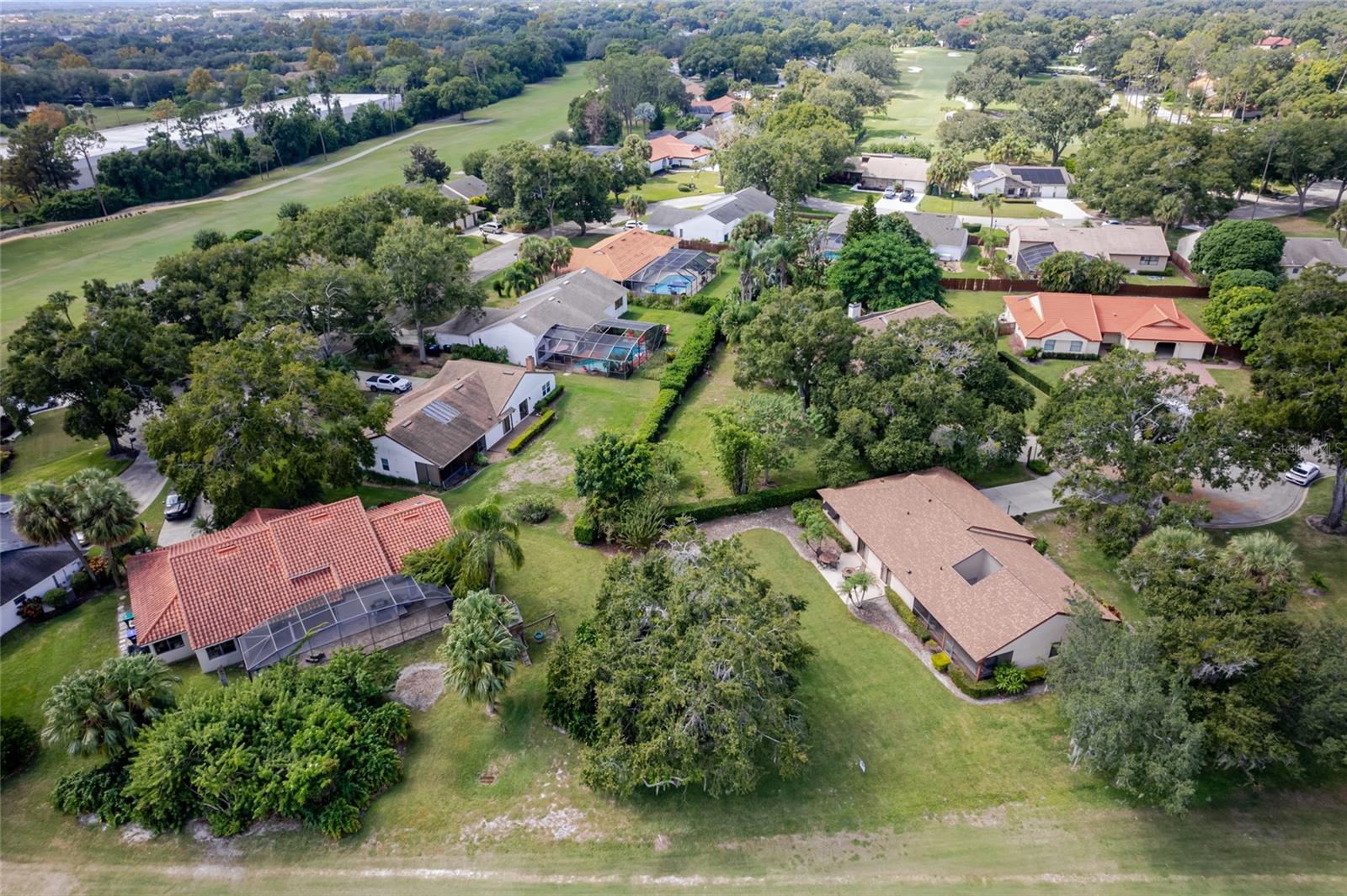 ORANGE TREE COUNTRY CLUB - Residential