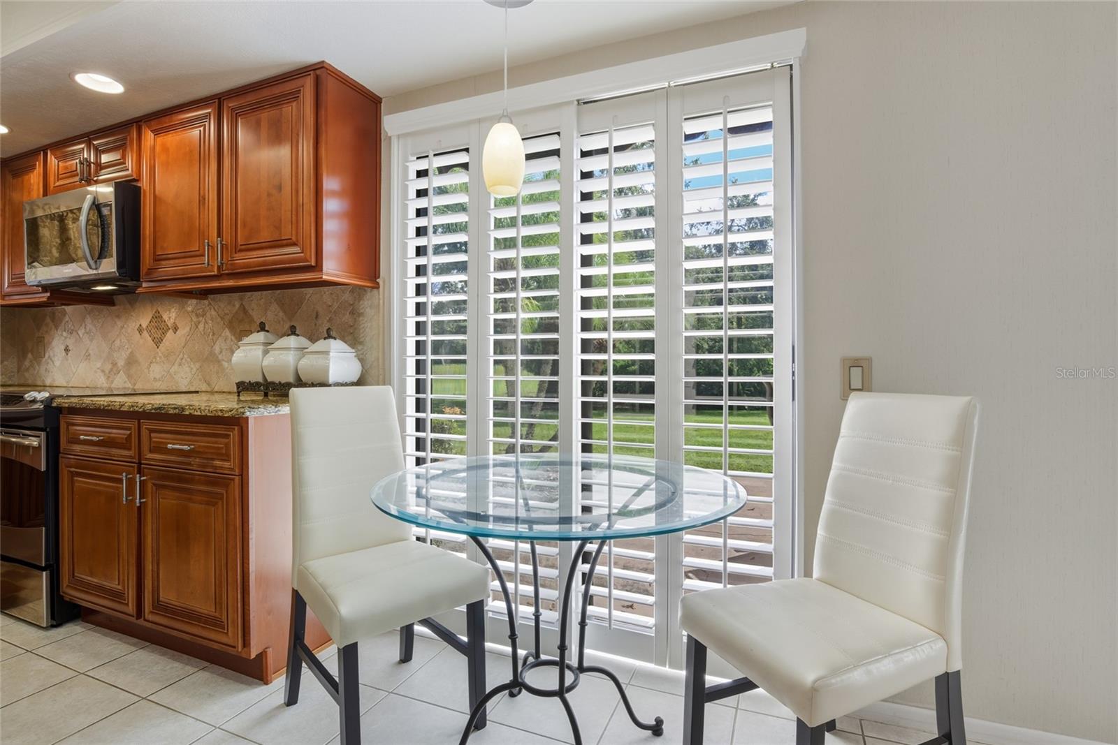 ORANGE TREE COUNTRY CLUB - Residential