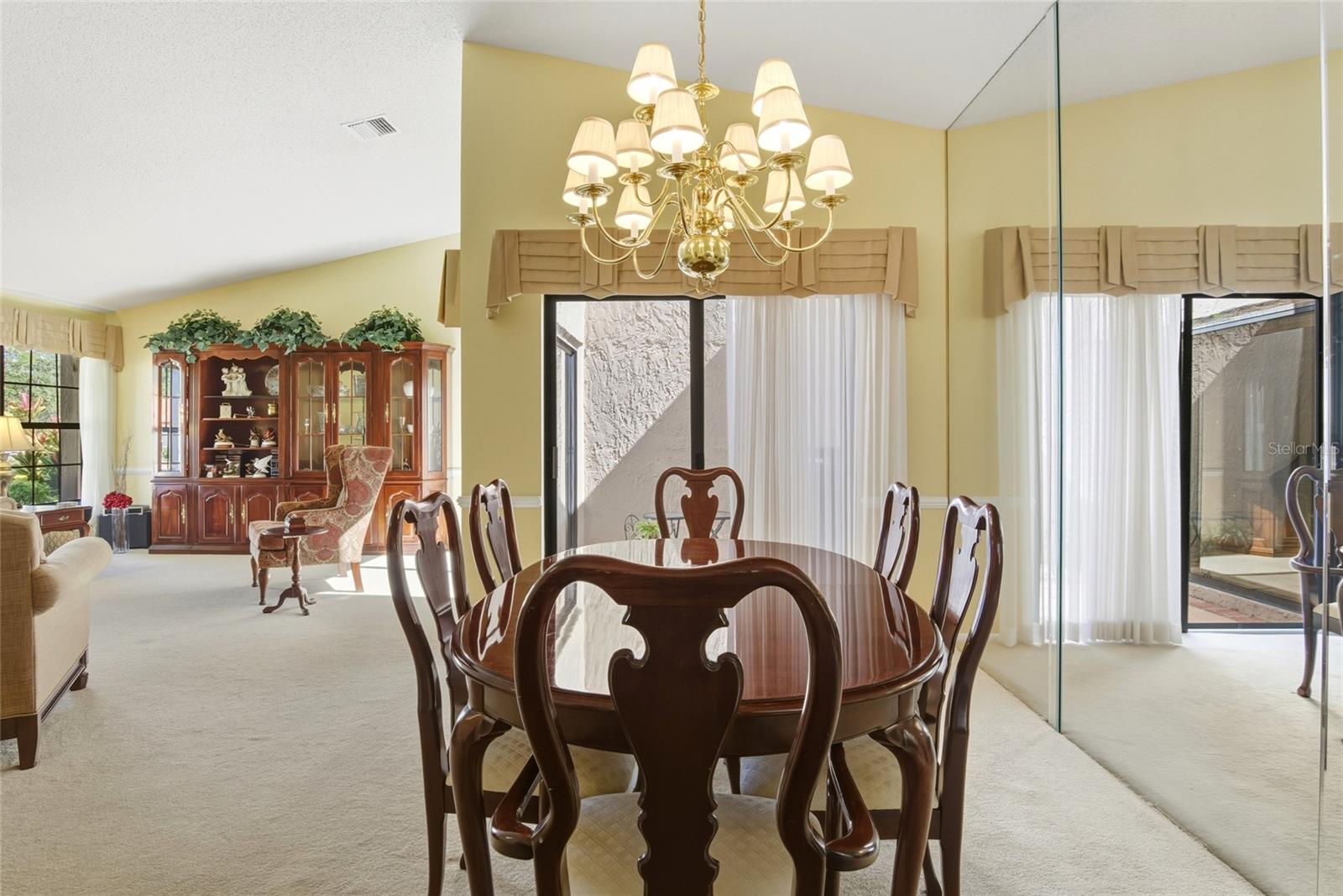 ORANGE TREE COUNTRY CLUB - Residential