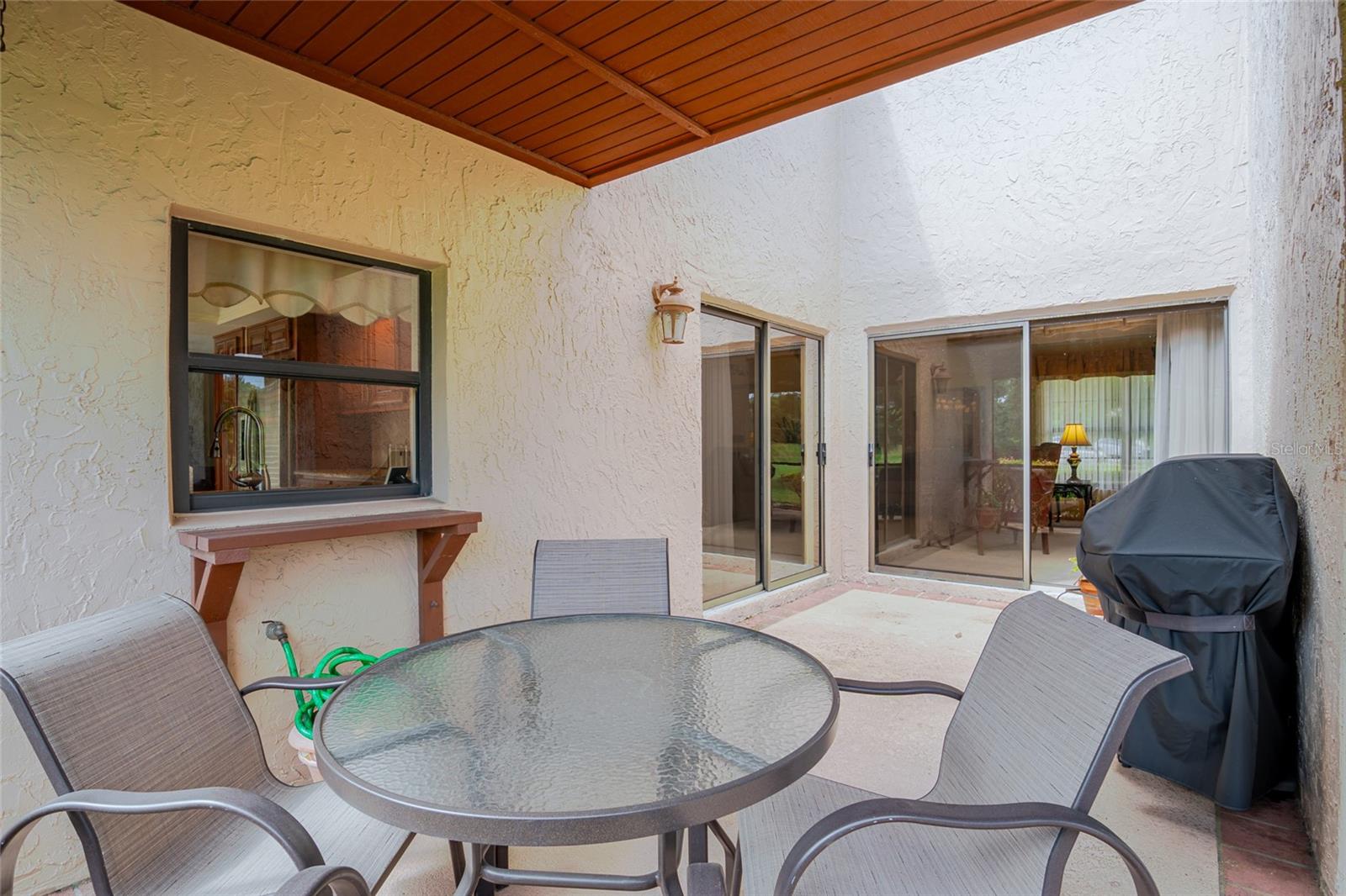 ORANGE TREE COUNTRY CLUB - Residential