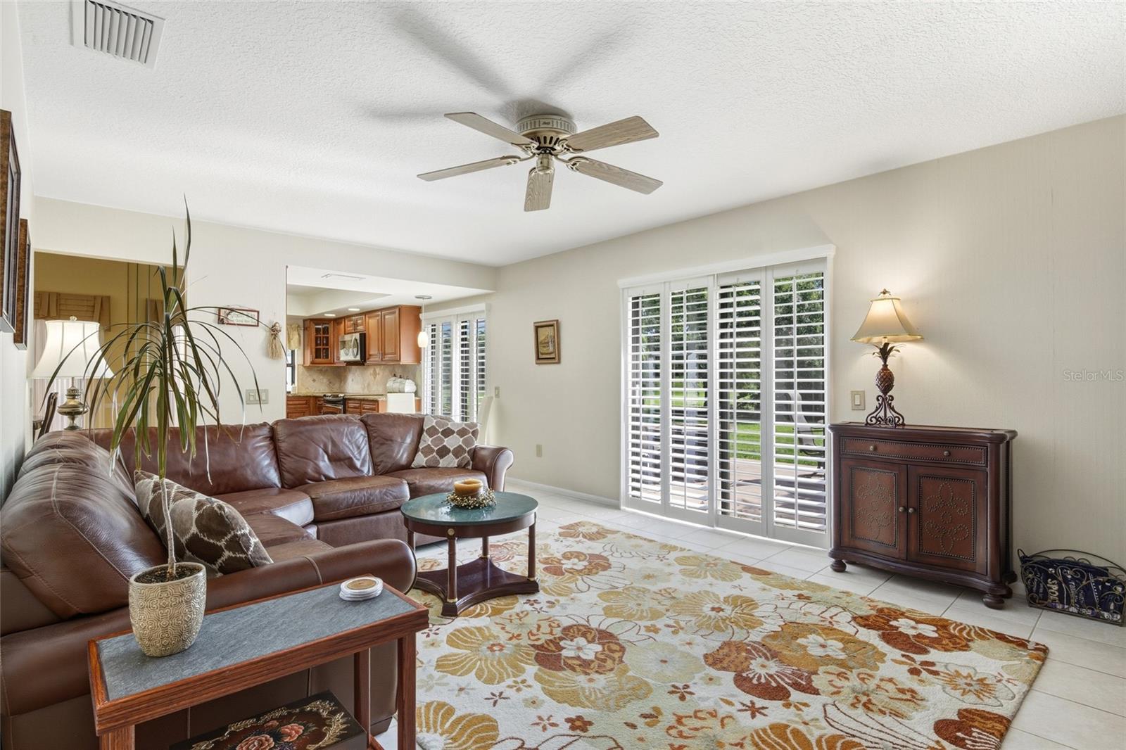 ORANGE TREE COUNTRY CLUB - Residential