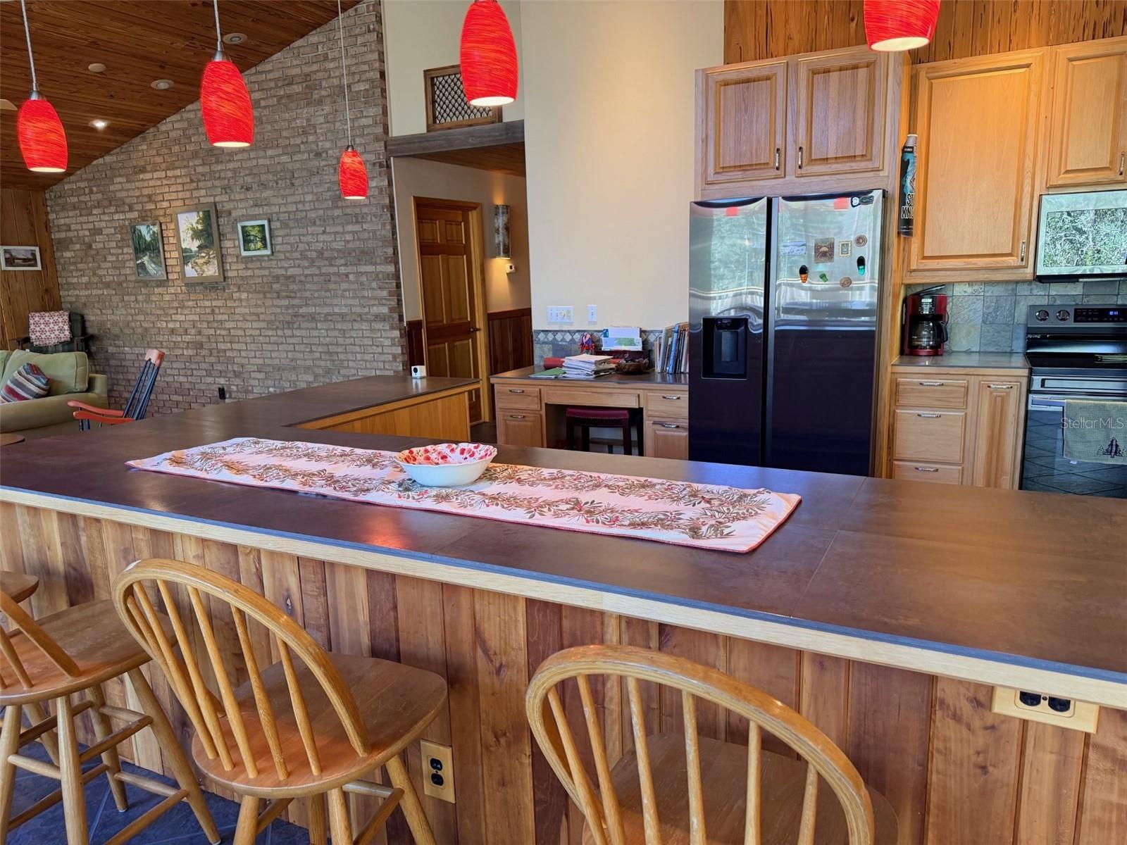 RIVER BEND ESTATES UNREC - Residential