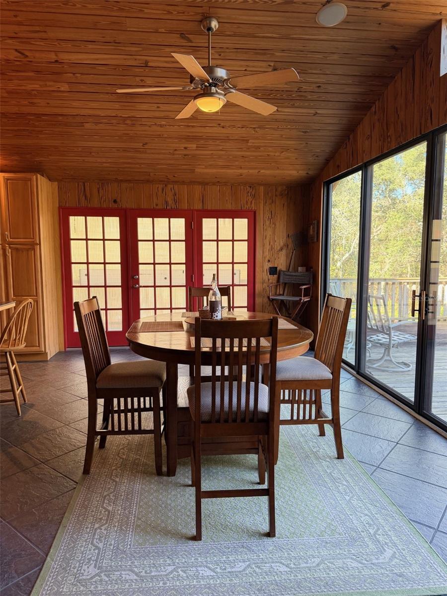 RIVER BEND ESTATES UNREC - Residential