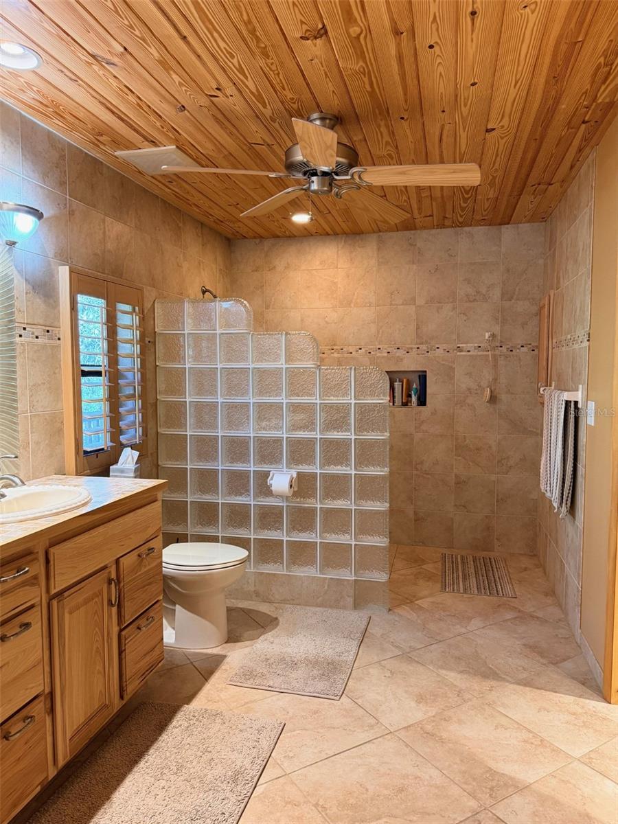 RIVER BEND ESTATES UNREC - Residential