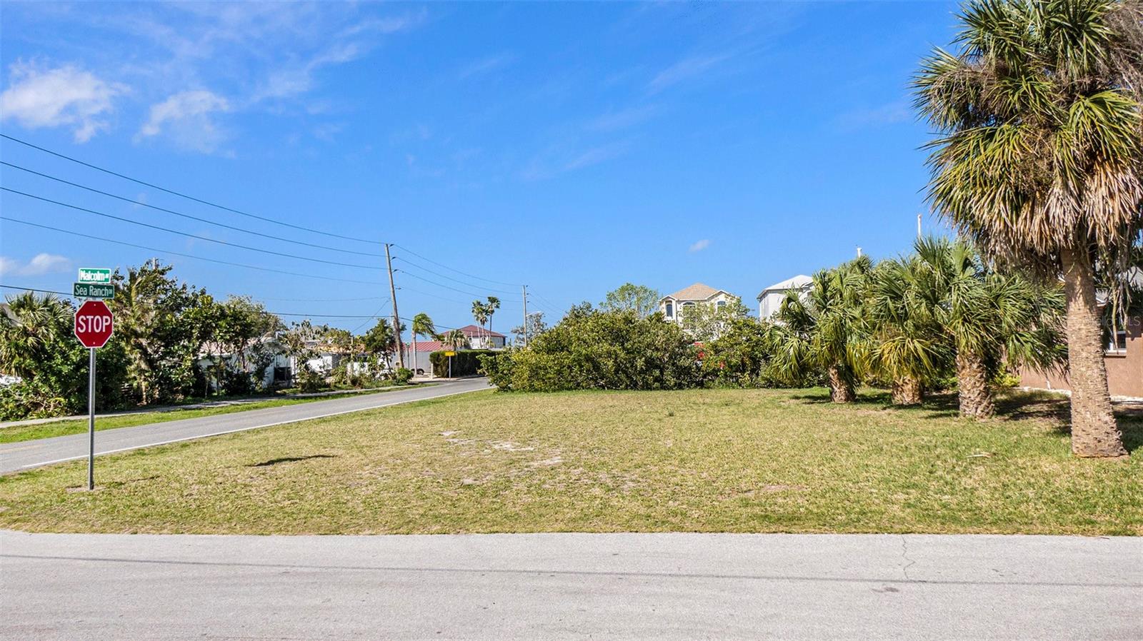COME BUILD YOUR NEW HOME. WATERFRONT LOT IN HUDSON BEACH ESTATES WITH DIRECT ACCESS TO THE GULF OF MEXICO.