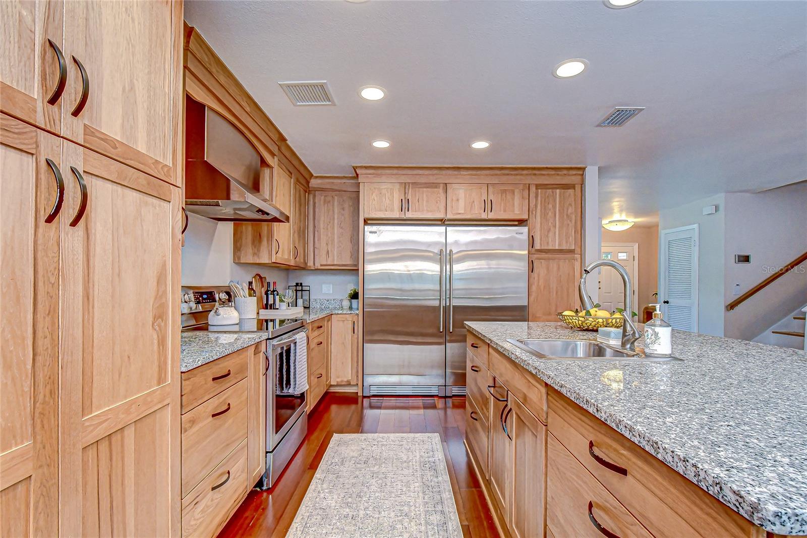 BLOOMINGDALE SEC D UNIT - Residential