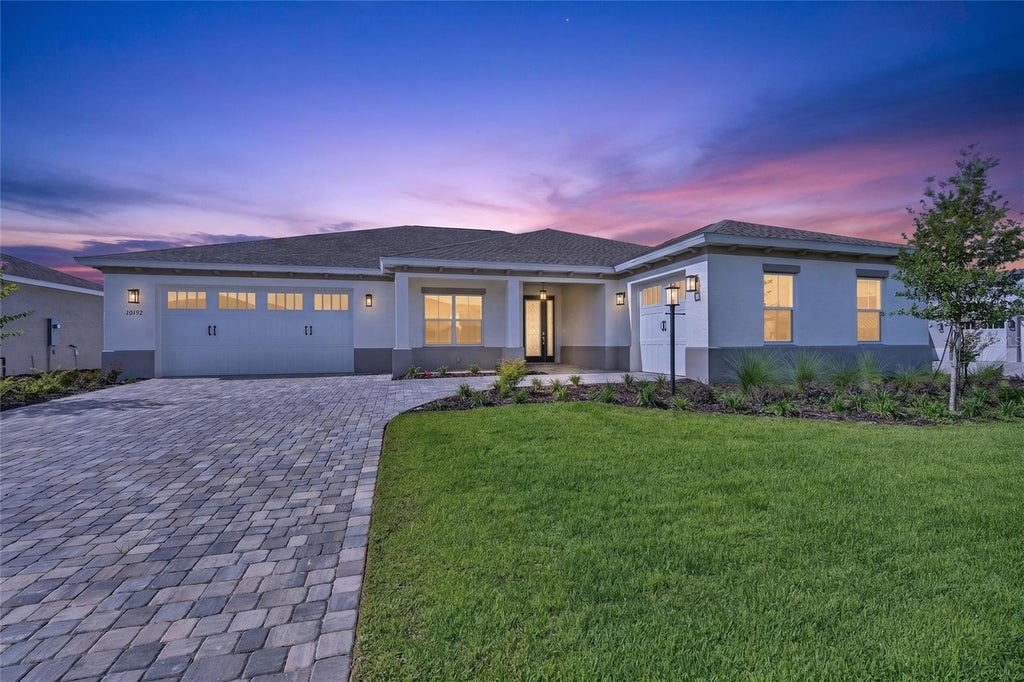 Photo of 10192 SW 84th Street Road, Ocala, FL 34481 (MLS # OM731182)