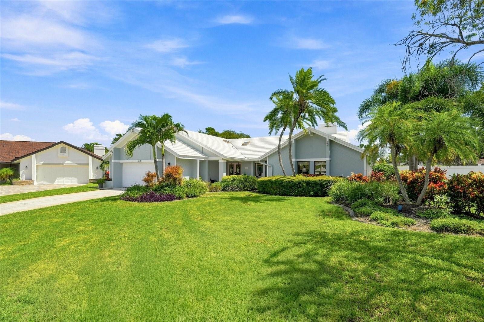 3441 HINSDALE COURT