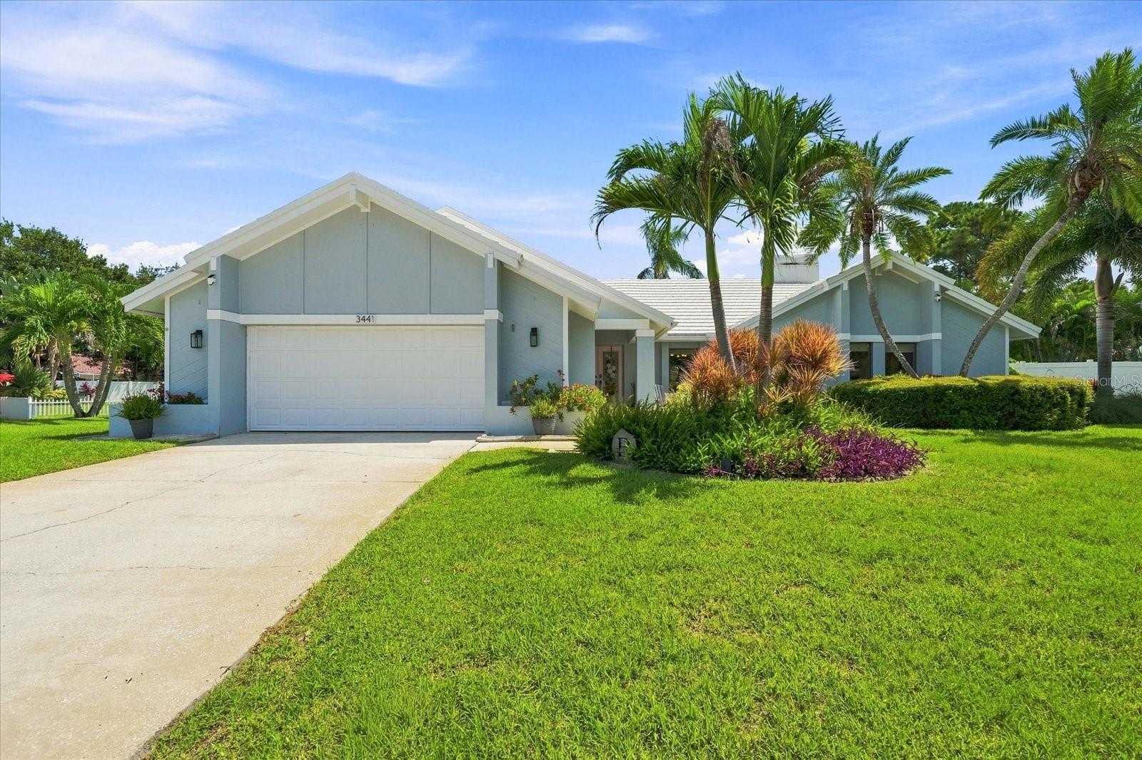 3441 HINSDALE COURT