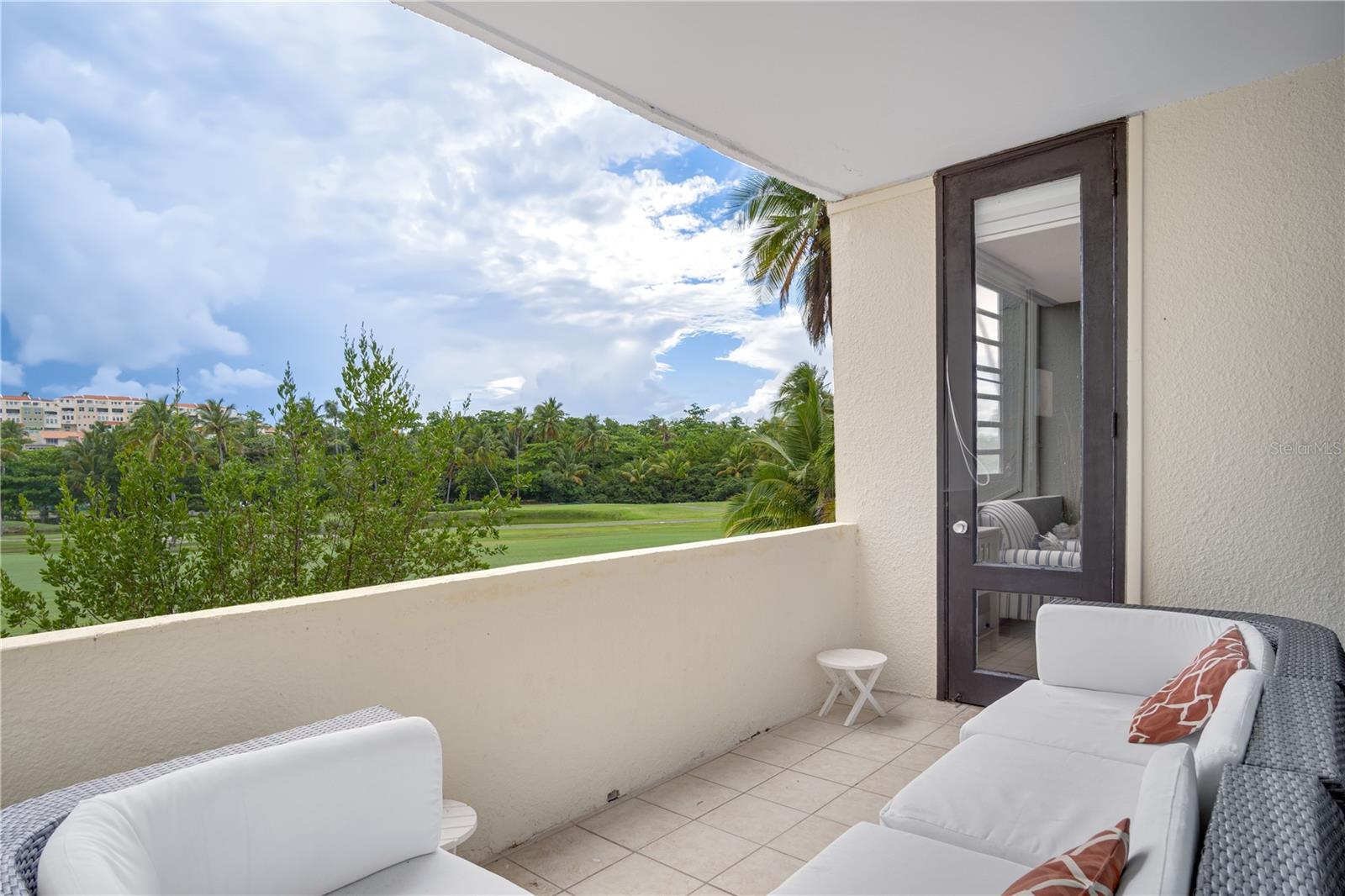 BEACH VILLAGE - Residential