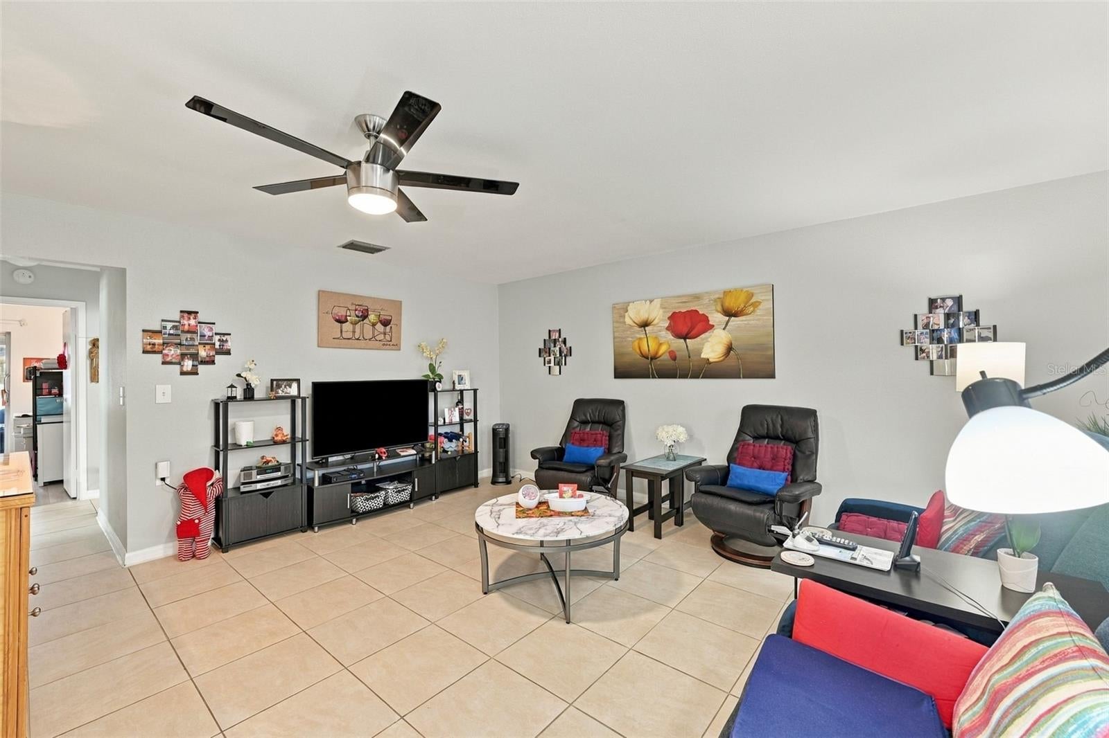 302 CANTON COURT 56, SUN CITY CENTER, FL, 33573 4 302 CANTON COURT 56