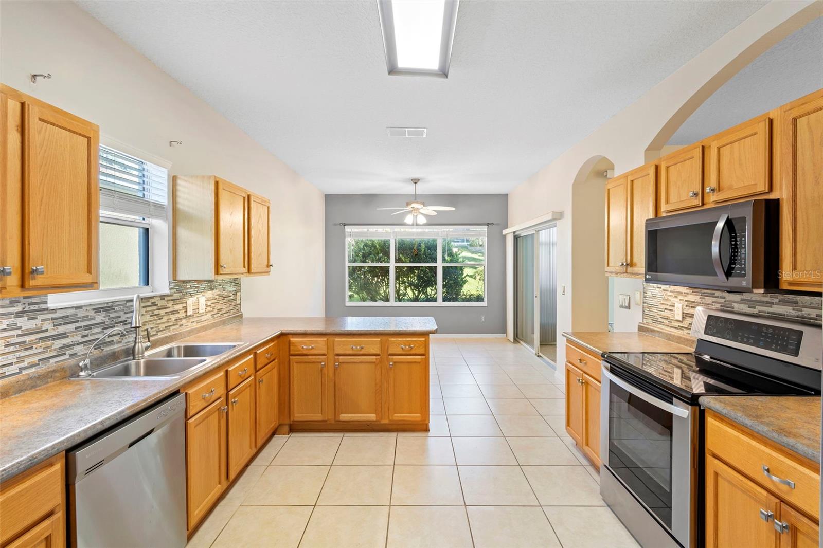 PLANTATION AT LEESBURG NOTTOWAY VILLAGE - Residential