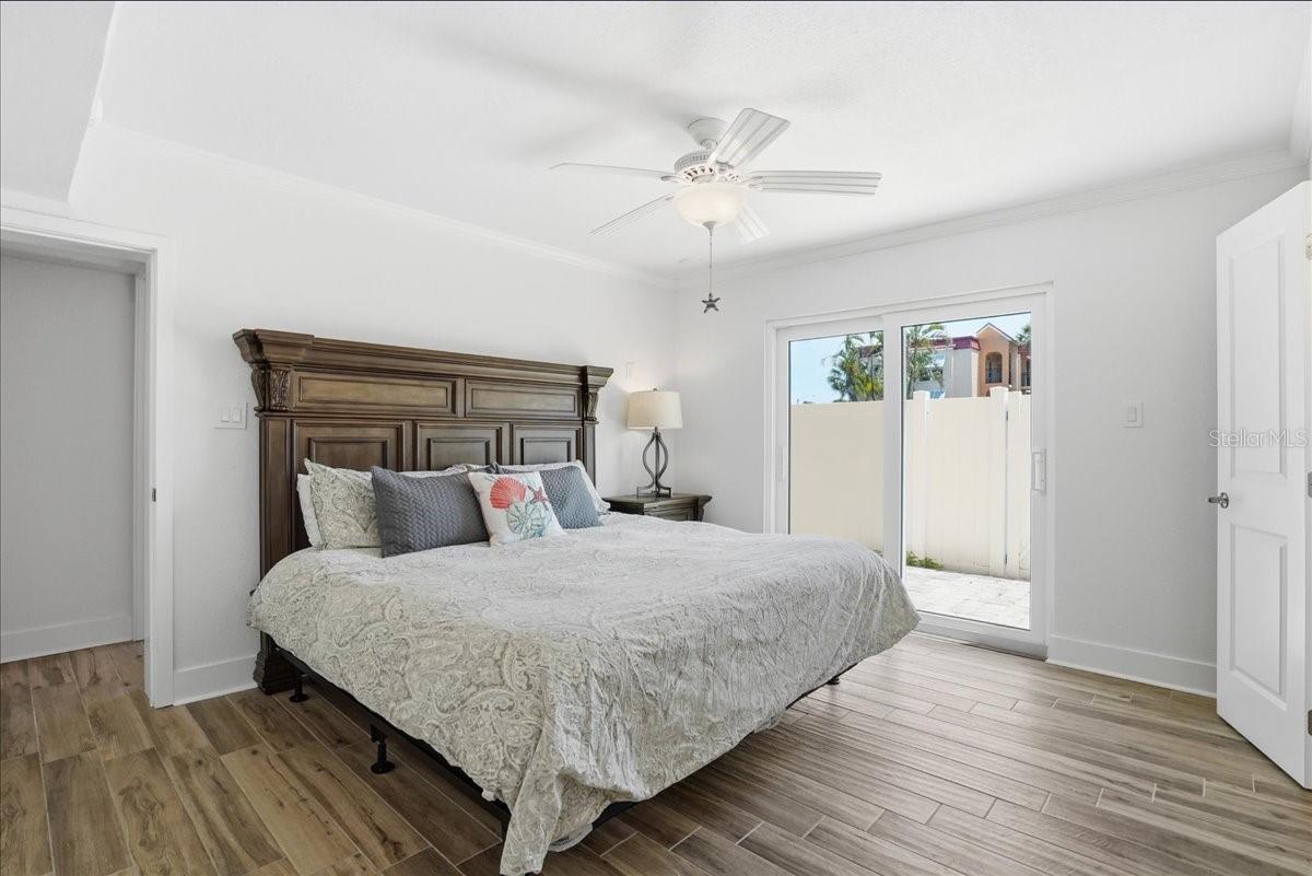 BOCA SHORES CONDO - Residential