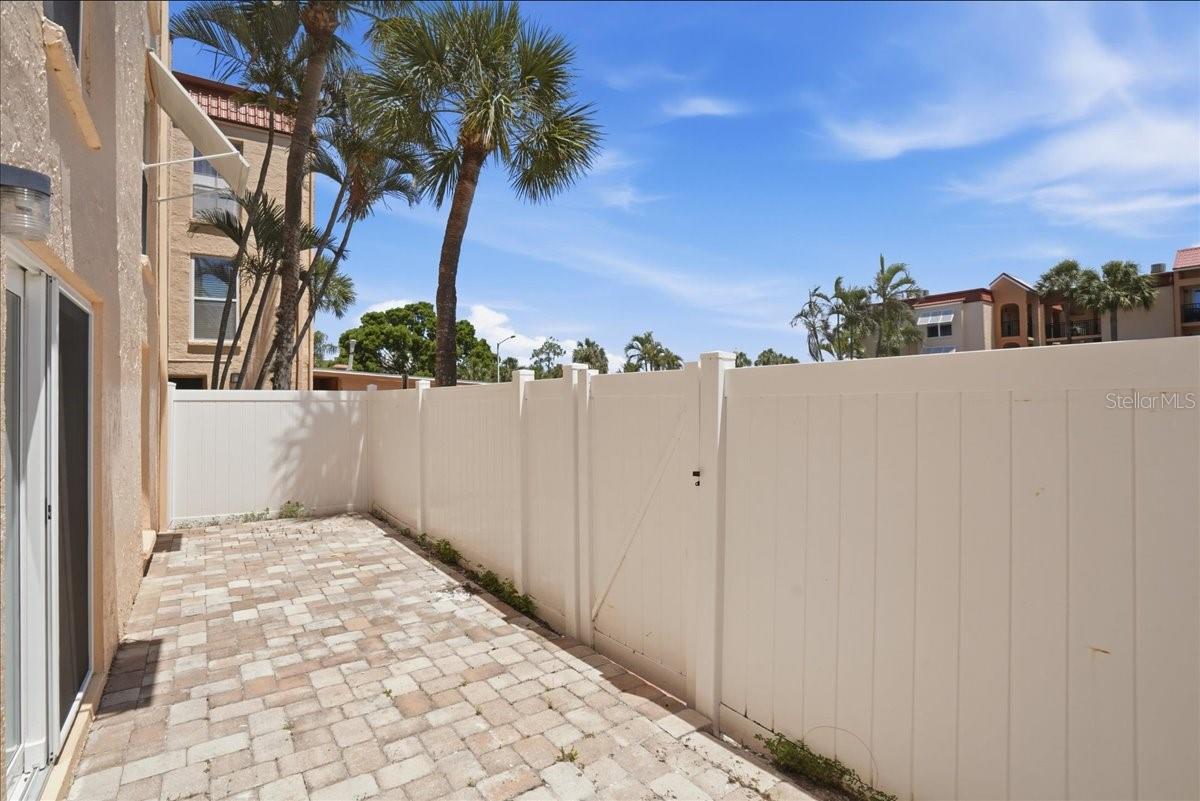 BOCA SHORES CONDO - Residential