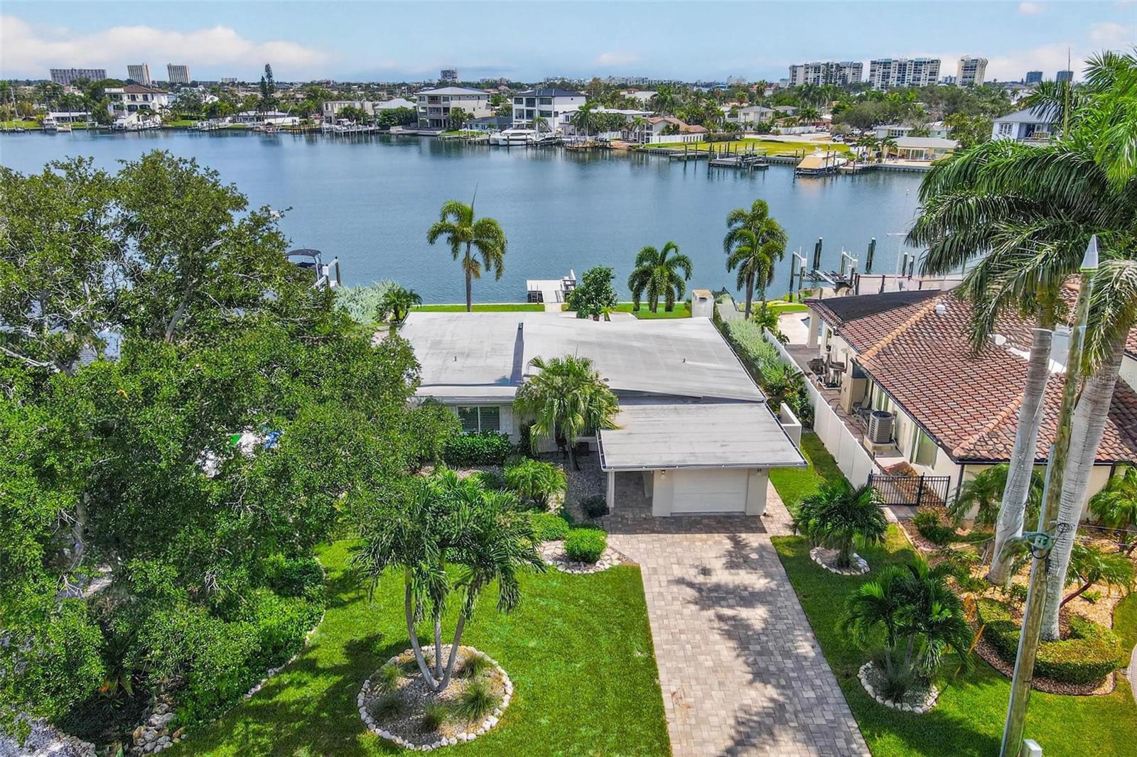 53 DOLPHIN DRIVE