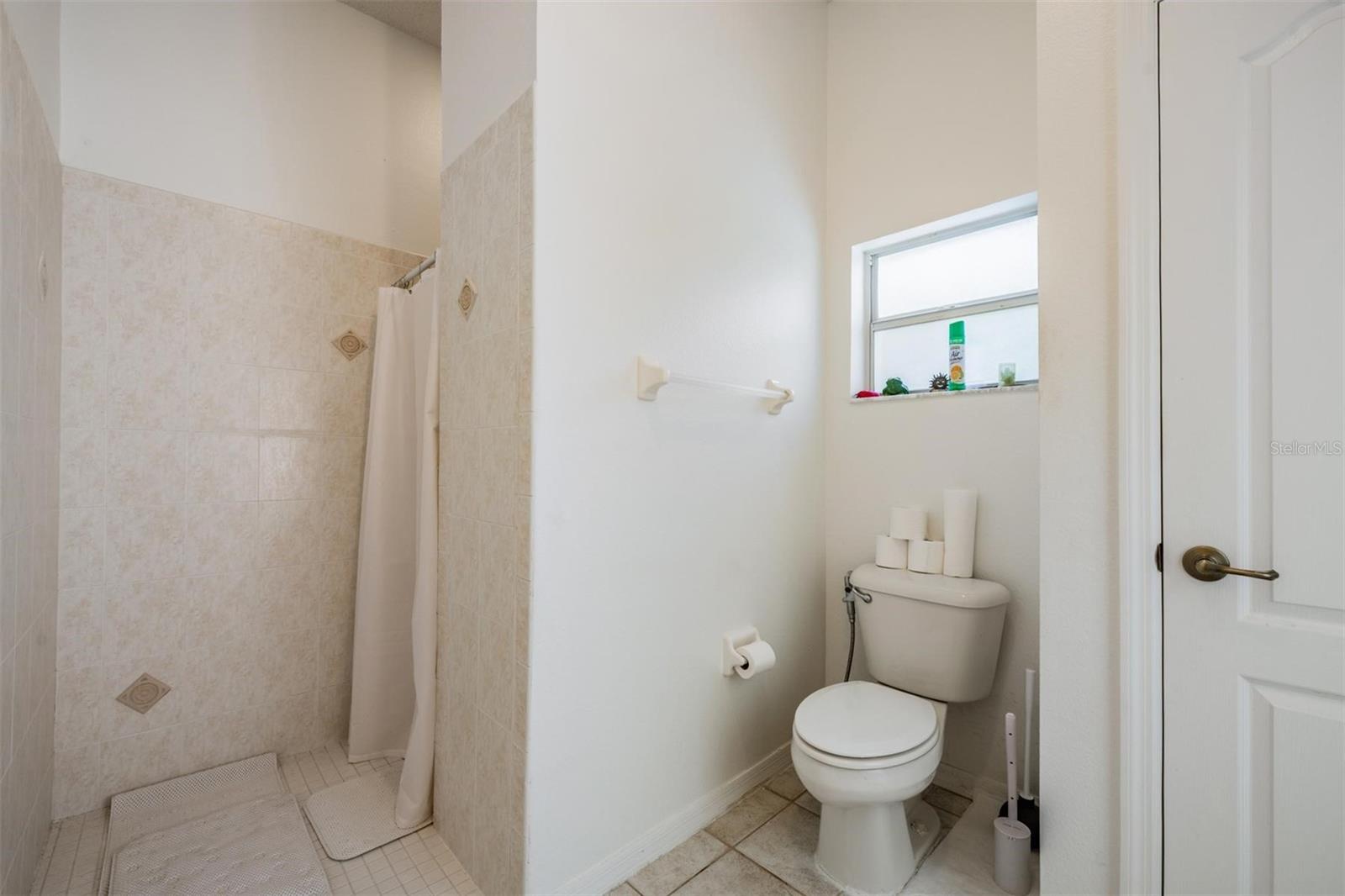 PLANTATION ESTATES - Residential