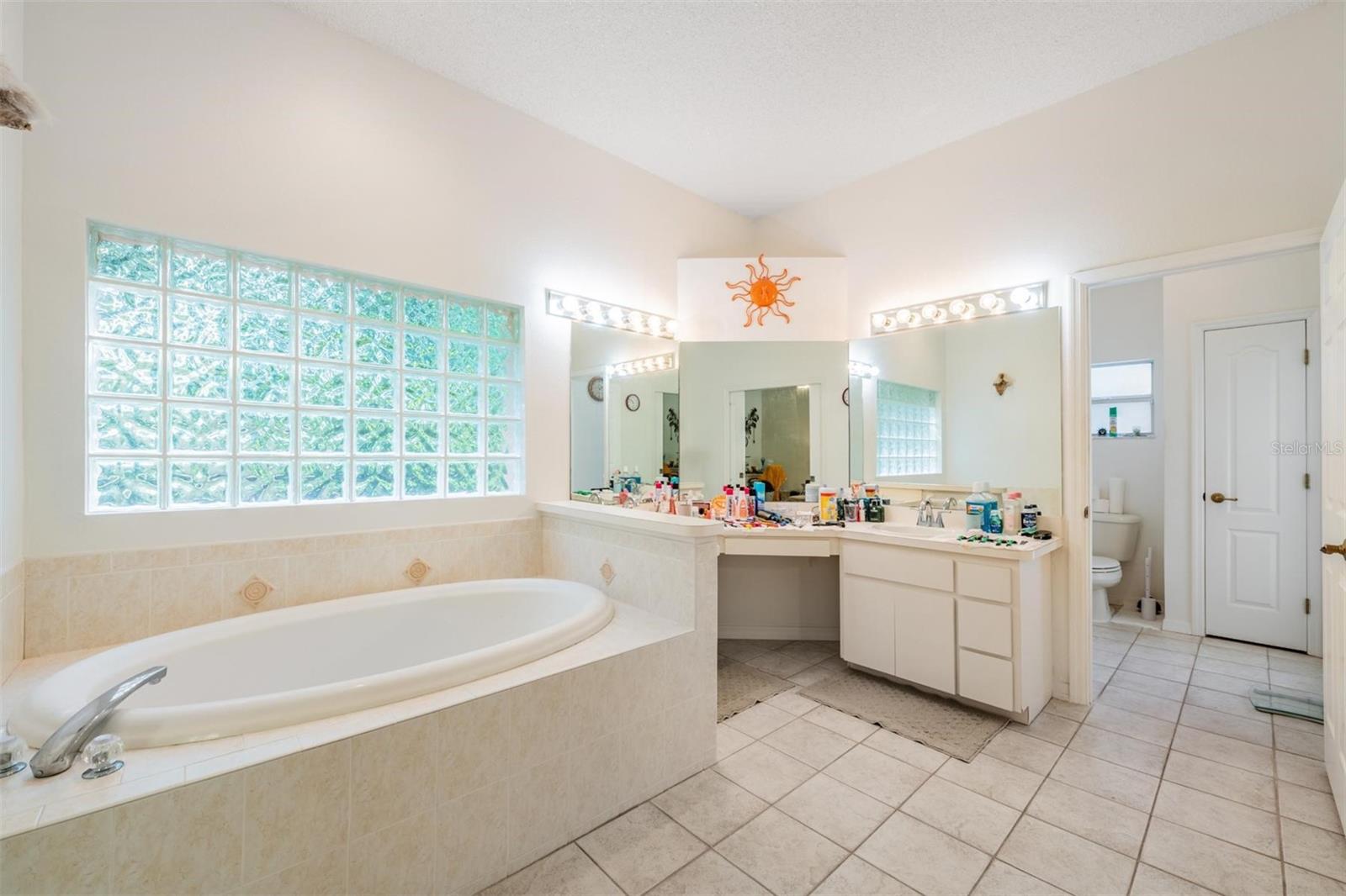 PLANTATION ESTATES - Residential