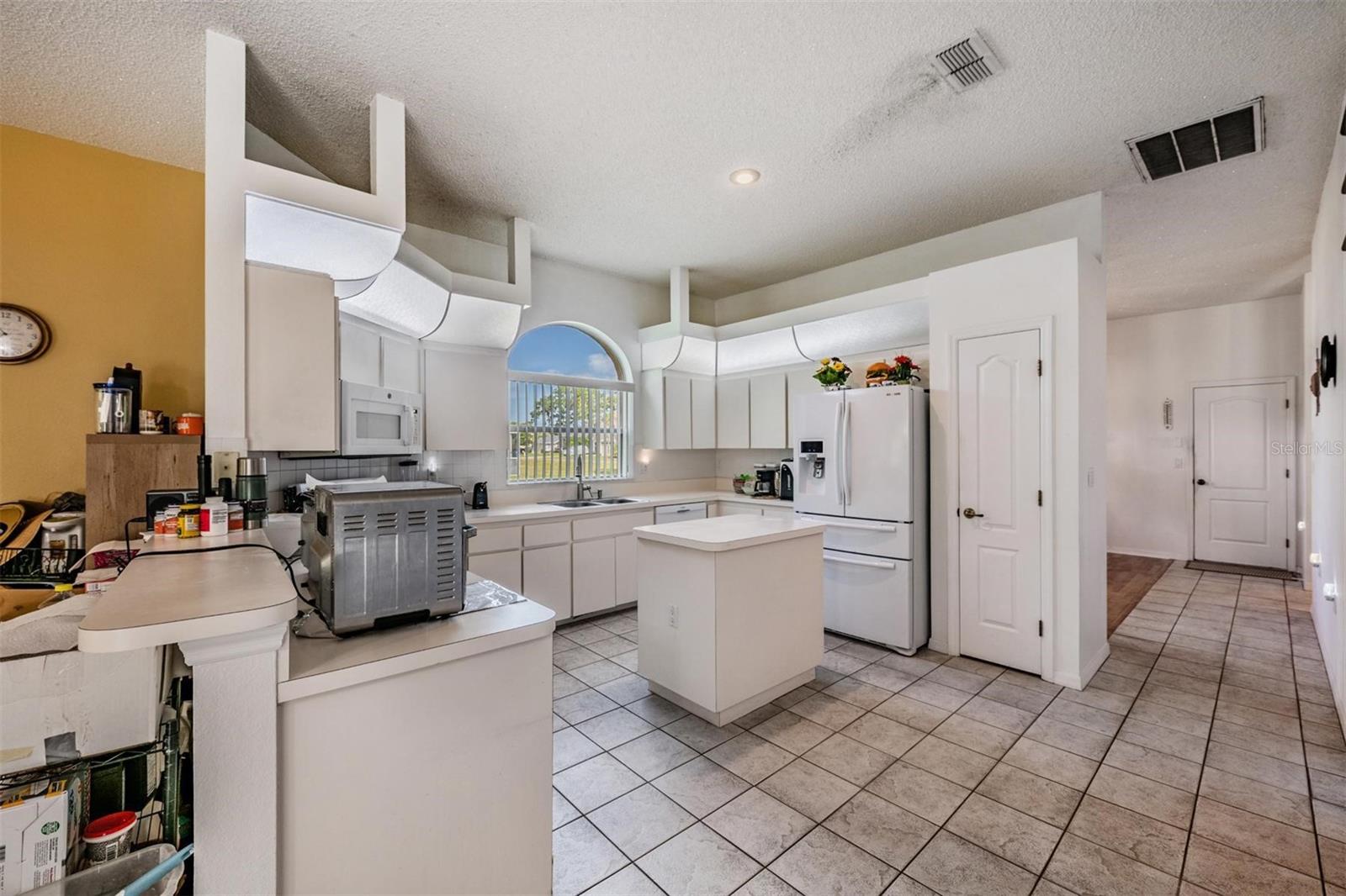 PLANTATION ESTATES - Residential