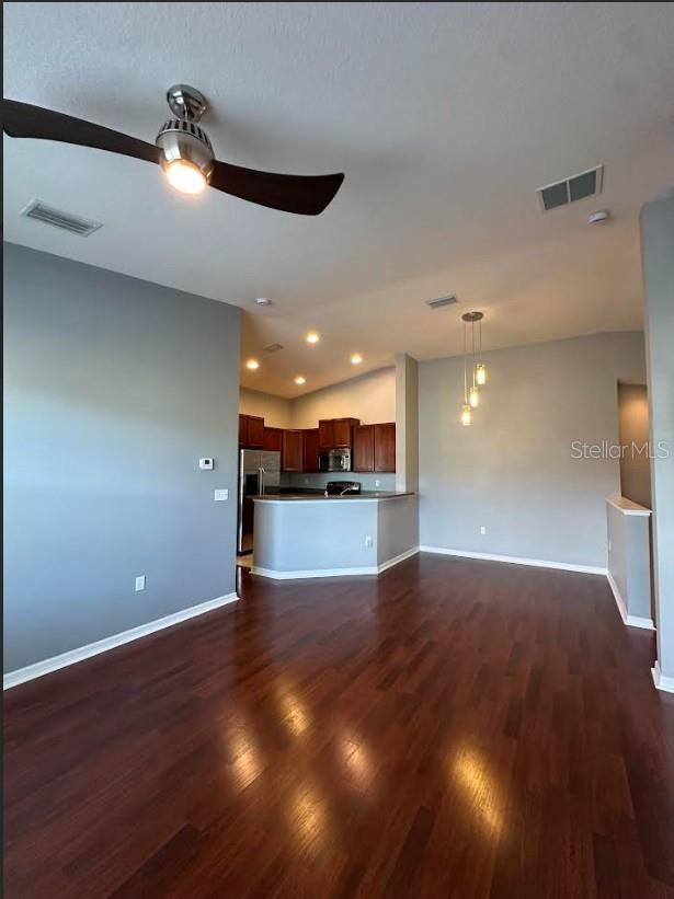 EAGLE PALM PH II - Residential Lease