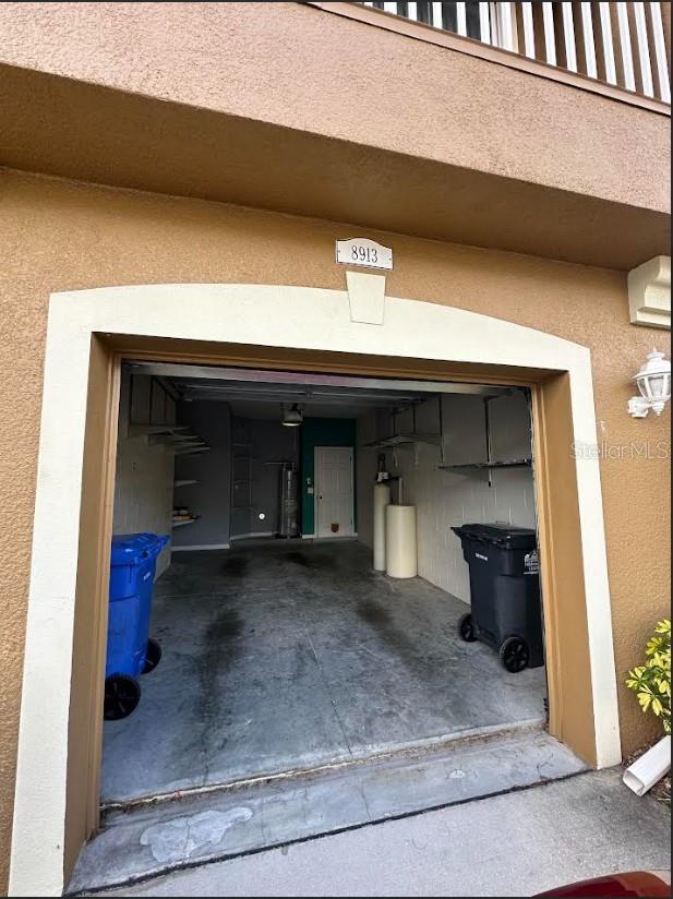 EAGLE PALM PH II - Residential Lease