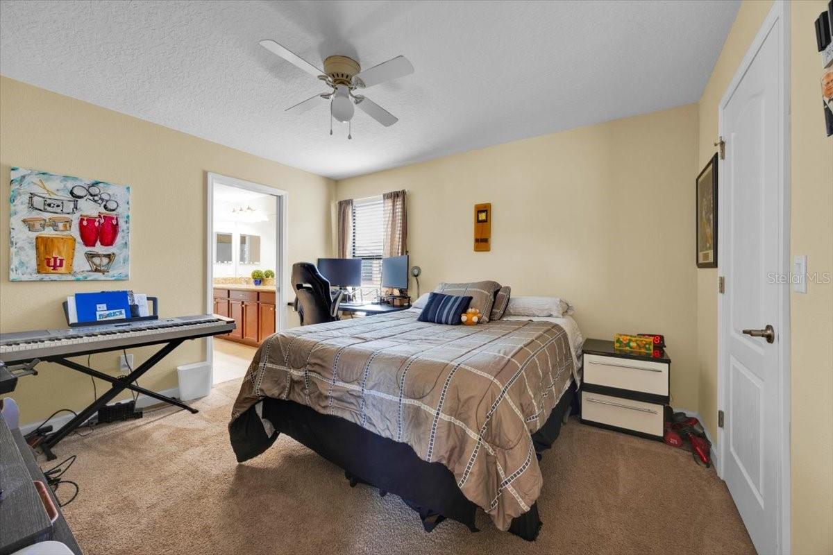 WINDERMERE SOUND PH 2 - Residential