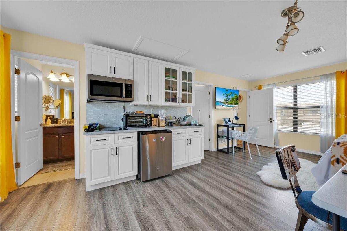 WINDERMERE SOUND PH 2 - Residential