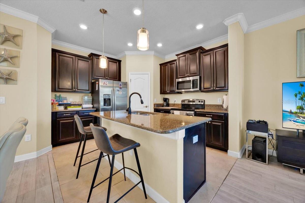 WINDERMERE SOUND PH 2 - Residential
