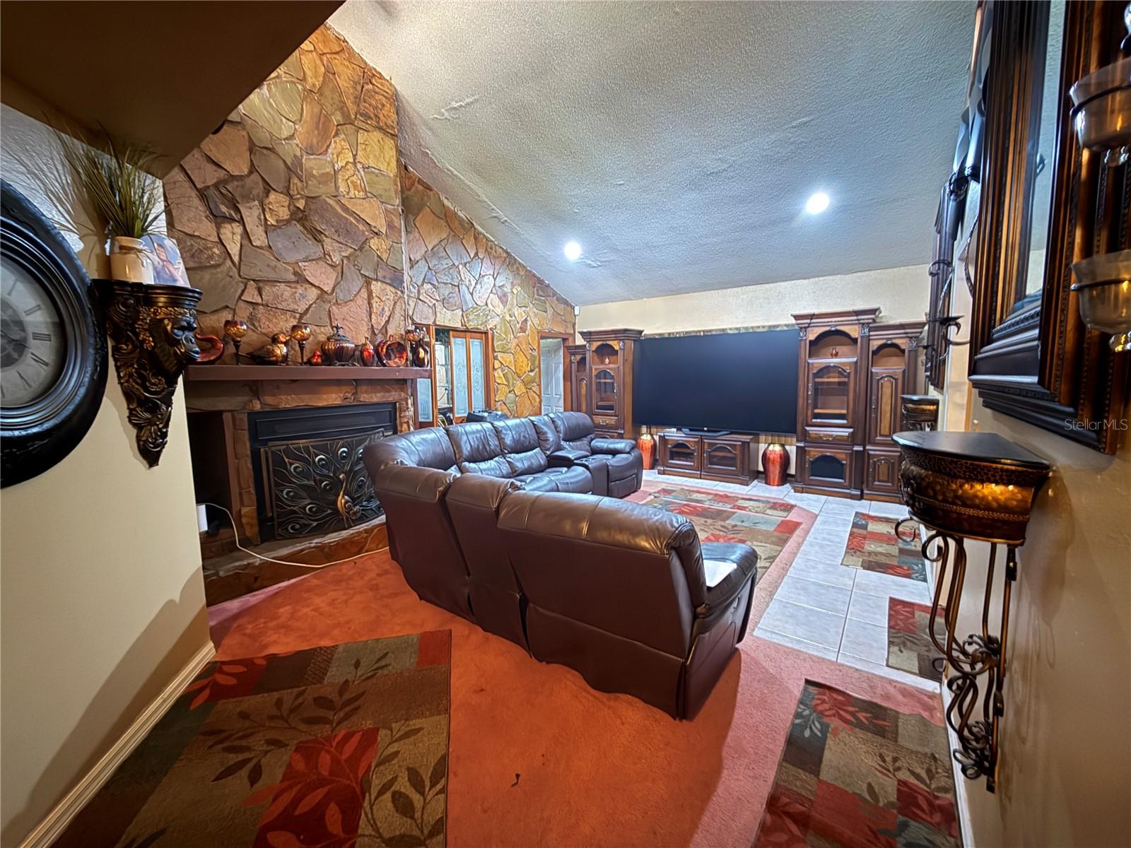 PINE LAKE SUB - Residential