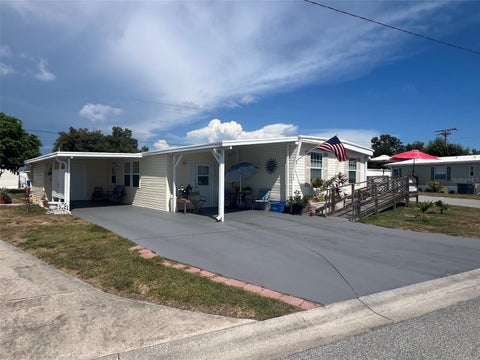 Photo of 4906 Sea Island Avenue, Sarasota, FL 34234 (MLS # A4697739)