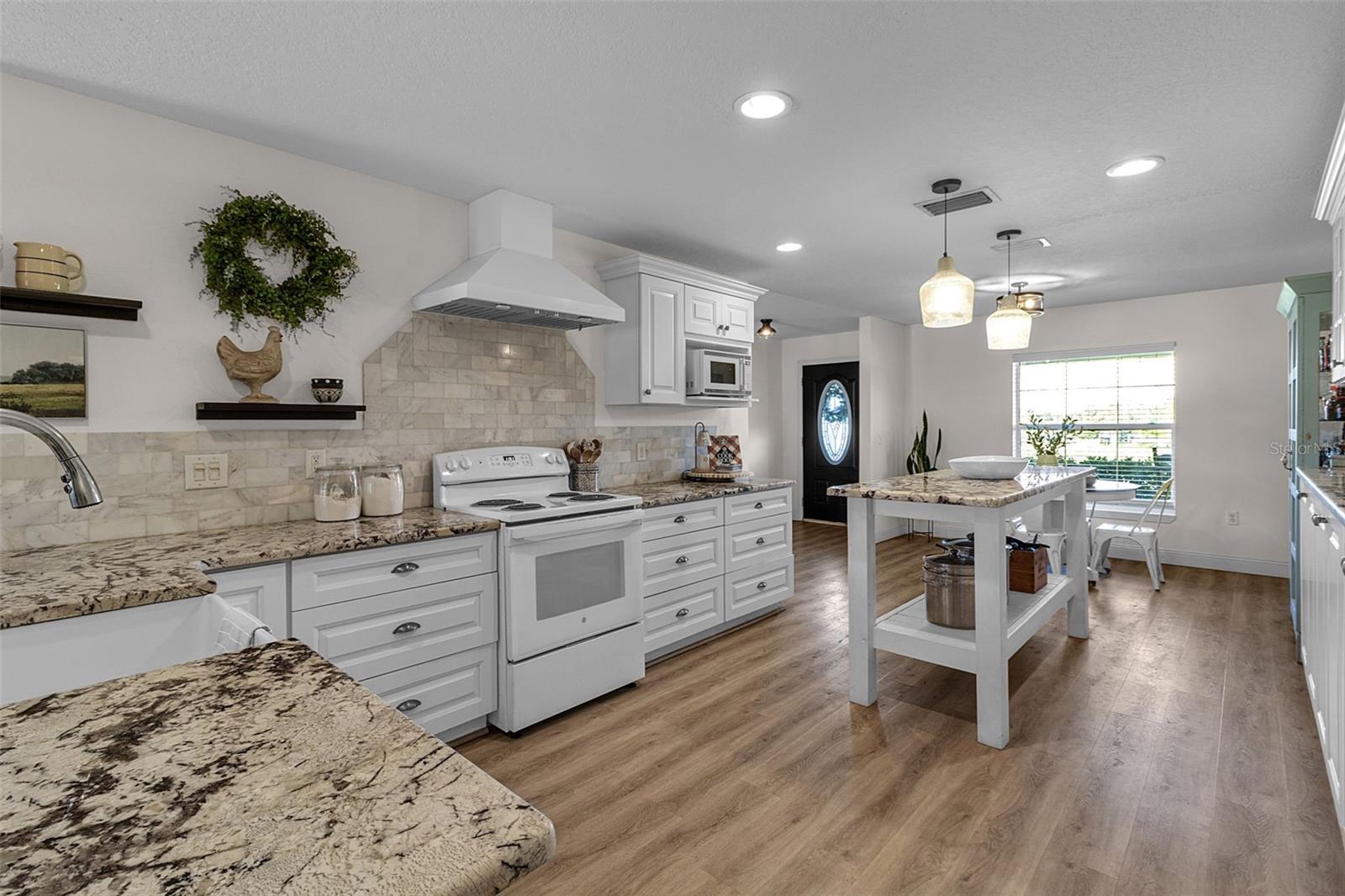 ACREAGE & UNREC - Residential