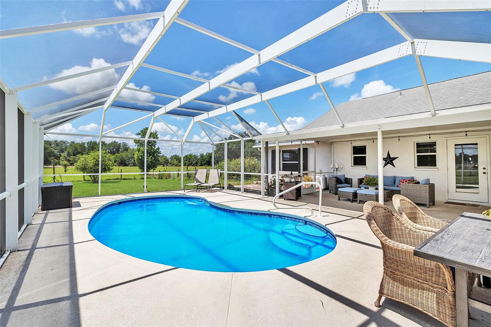 ACREAGE & UNREC - Residential