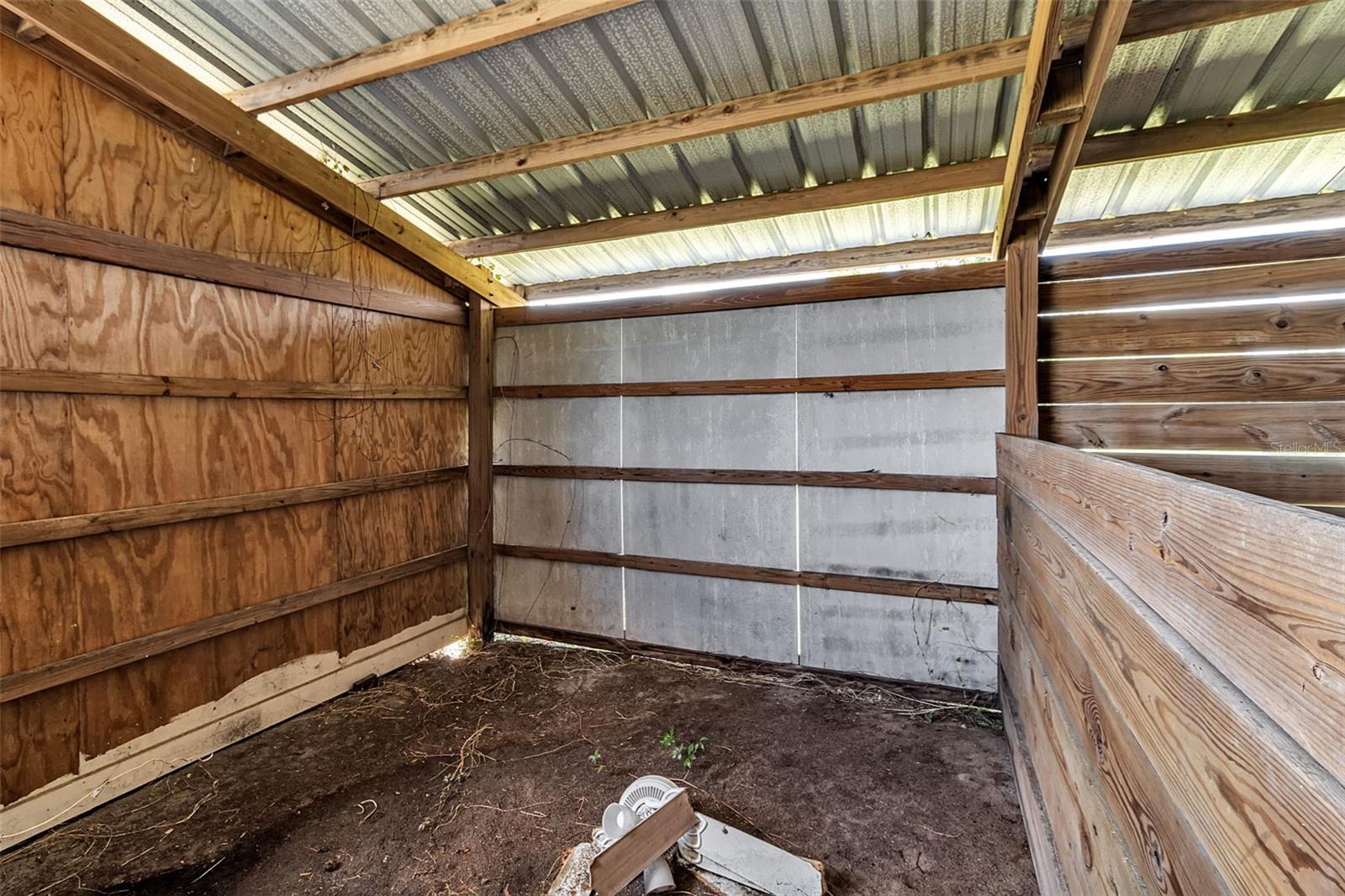 ACREAGE & UNREC - Residential