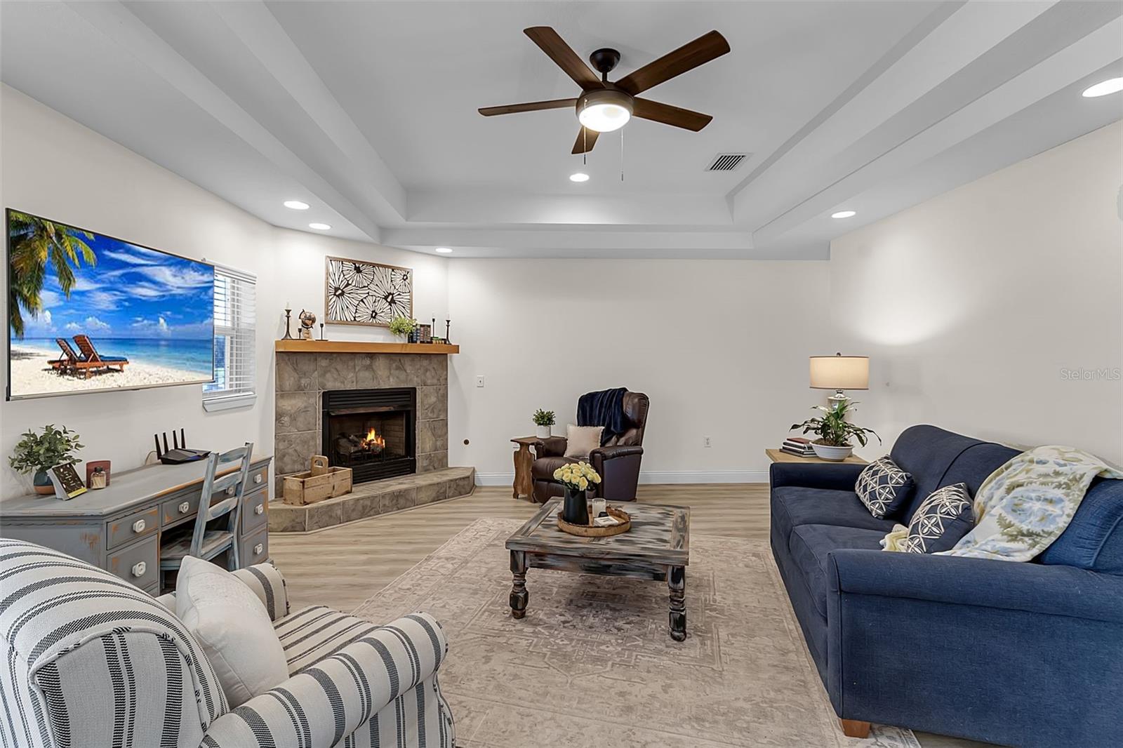 ACREAGE & UNREC - Residential